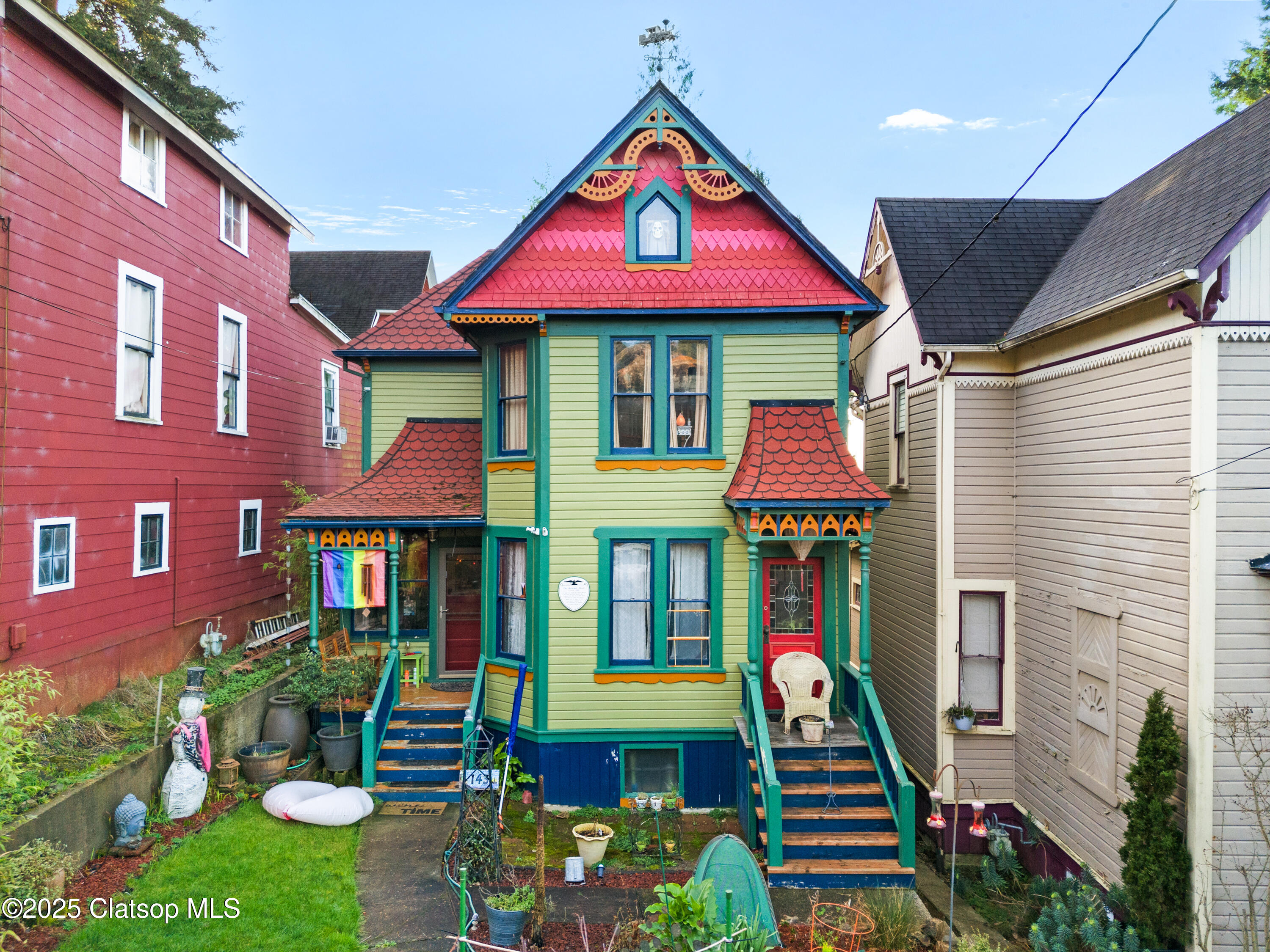 143 Washington Street Property Photo 6