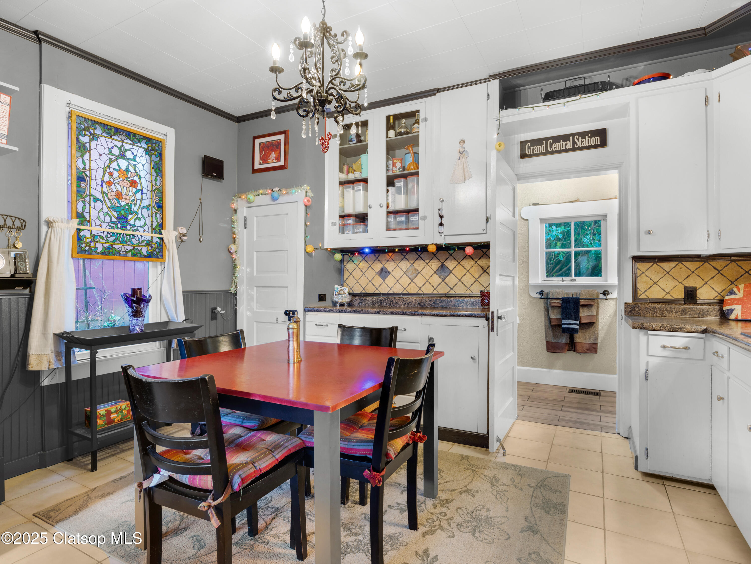 143 Washington Street Property Photo 10