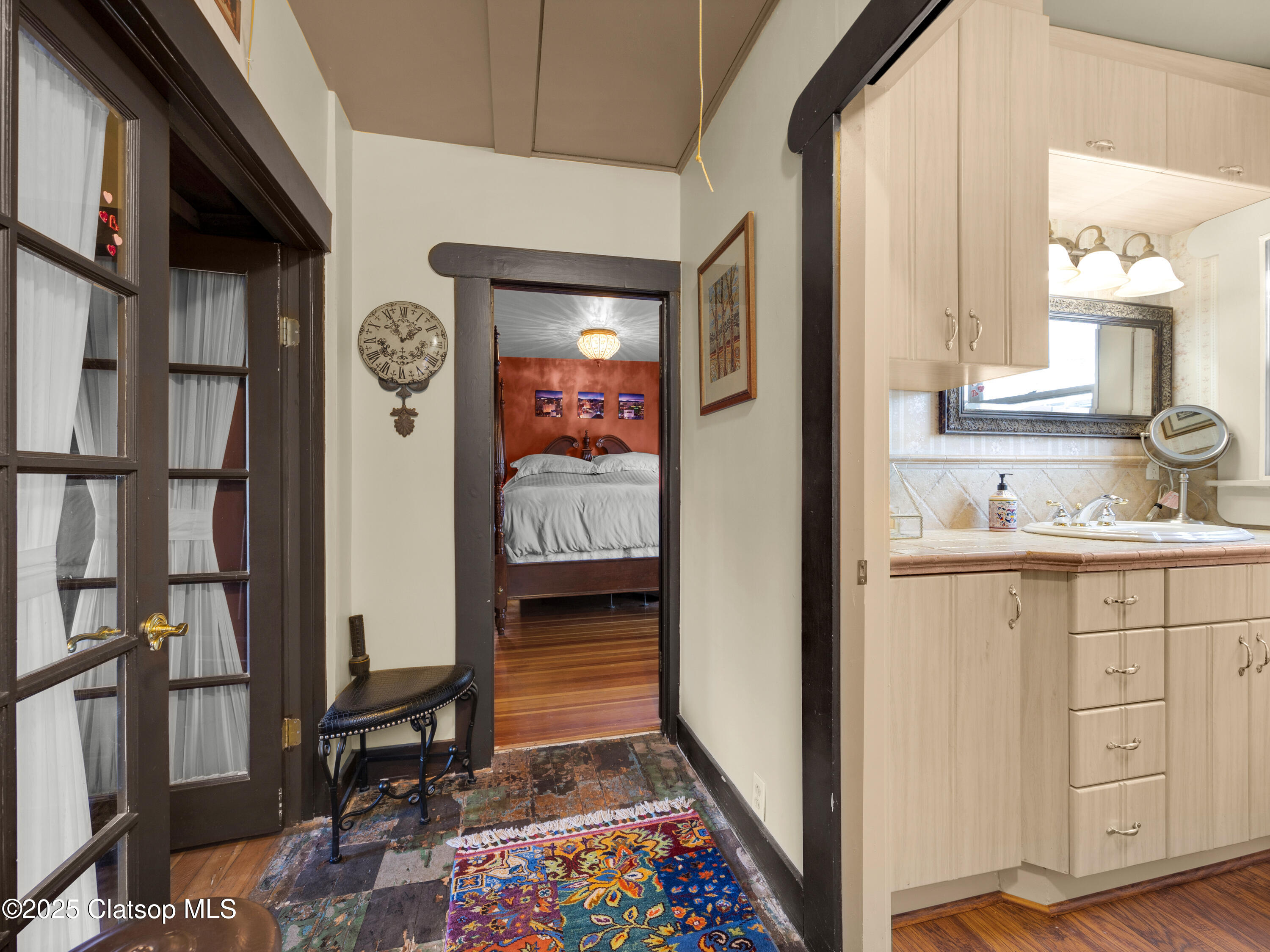 143 Washington Street Property Photo 23