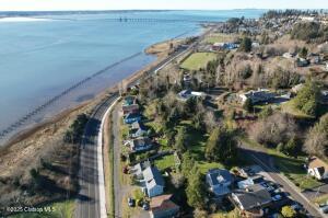 1217 Marine Drive Property Photo 12