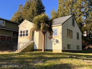 1217 Marine Drive Property Photo 16