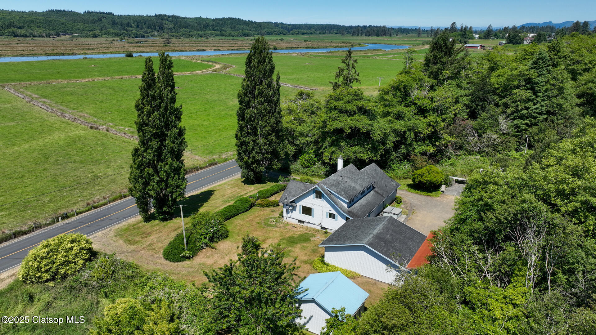 90609 Lewis & Clark Road Property Photo 6