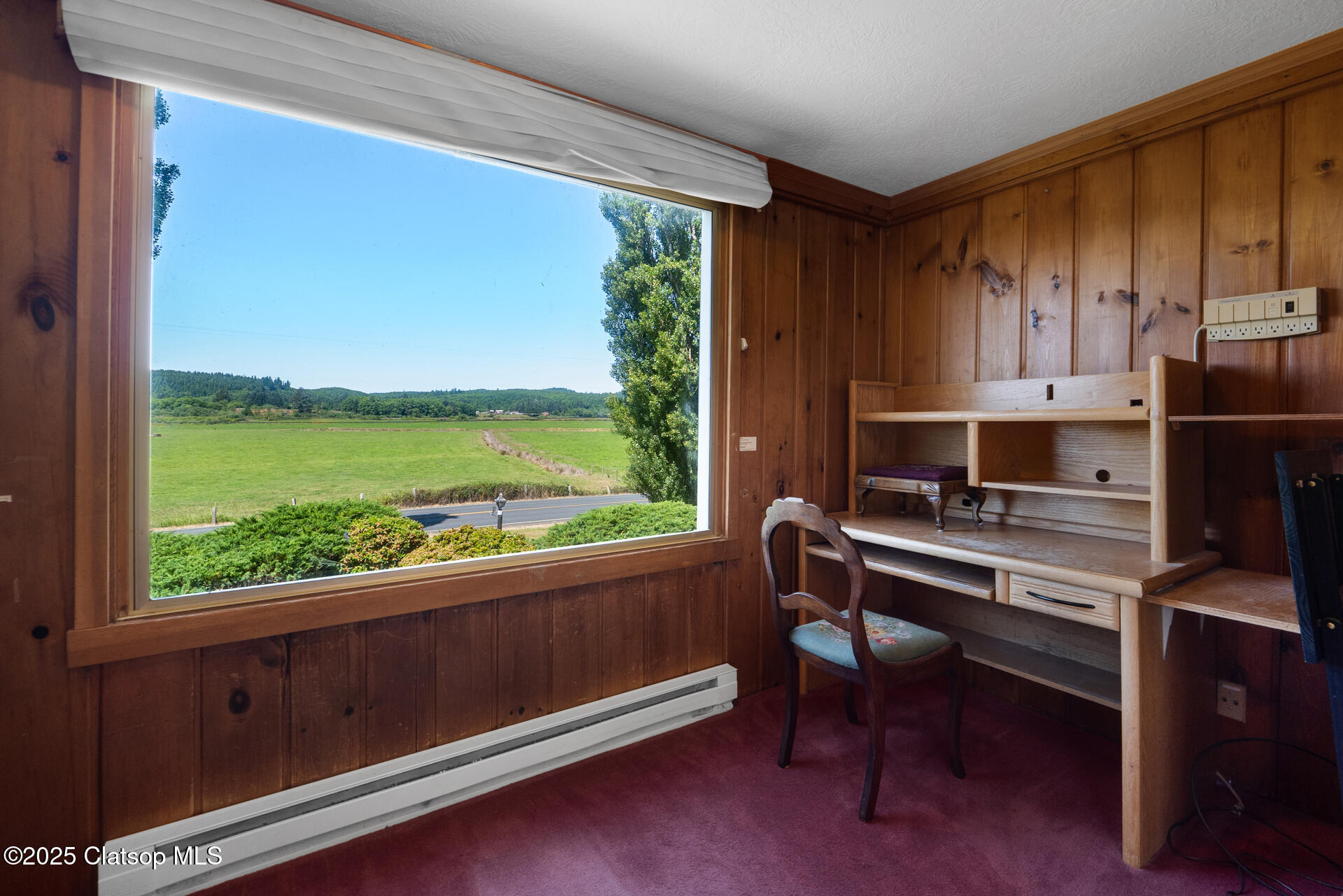 90609 Lewis & Clark Road Property Photo 18
