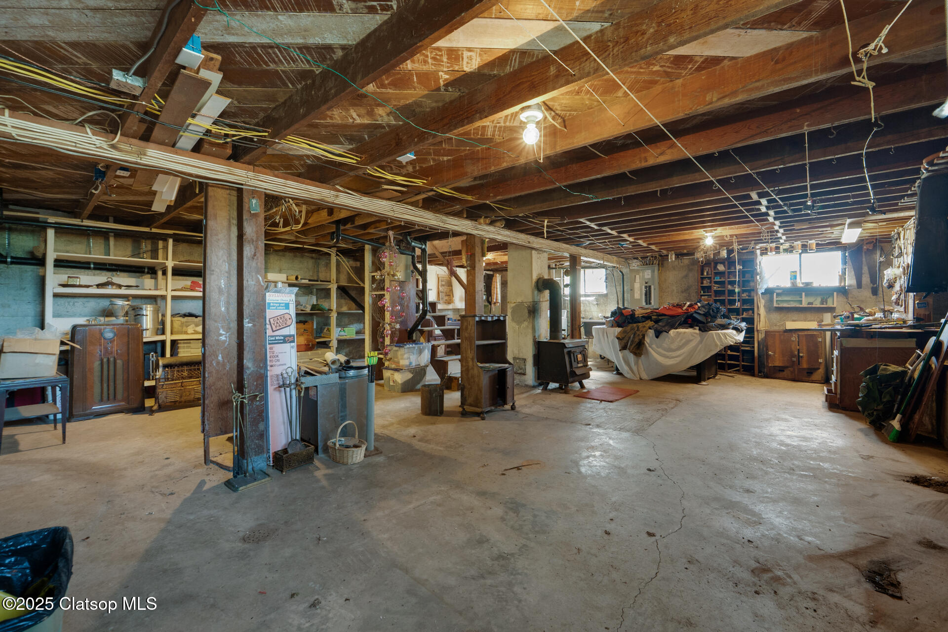 90609 Lewis & Clark Road Property Photo 38