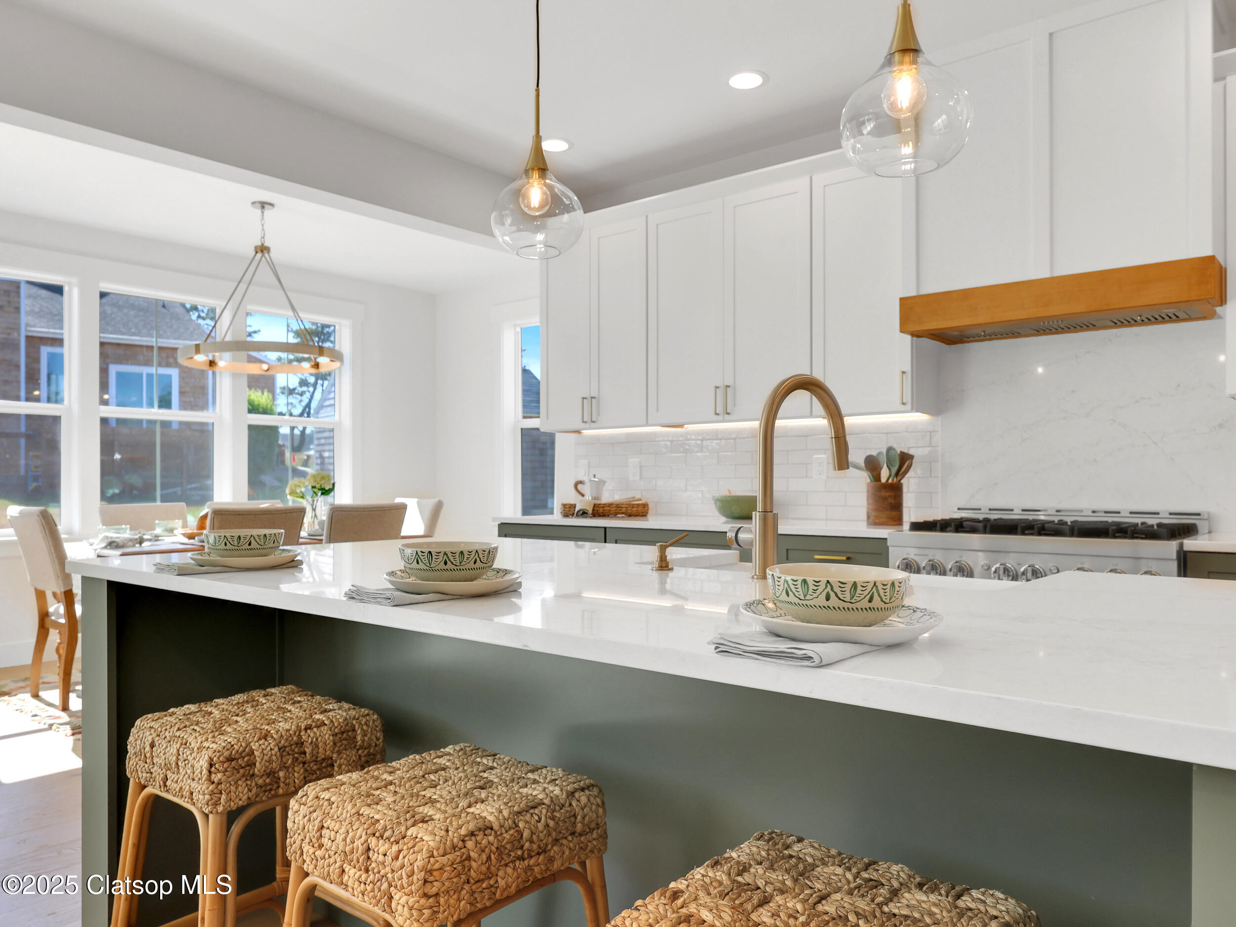 645 Meadow Lane Property Photo 16