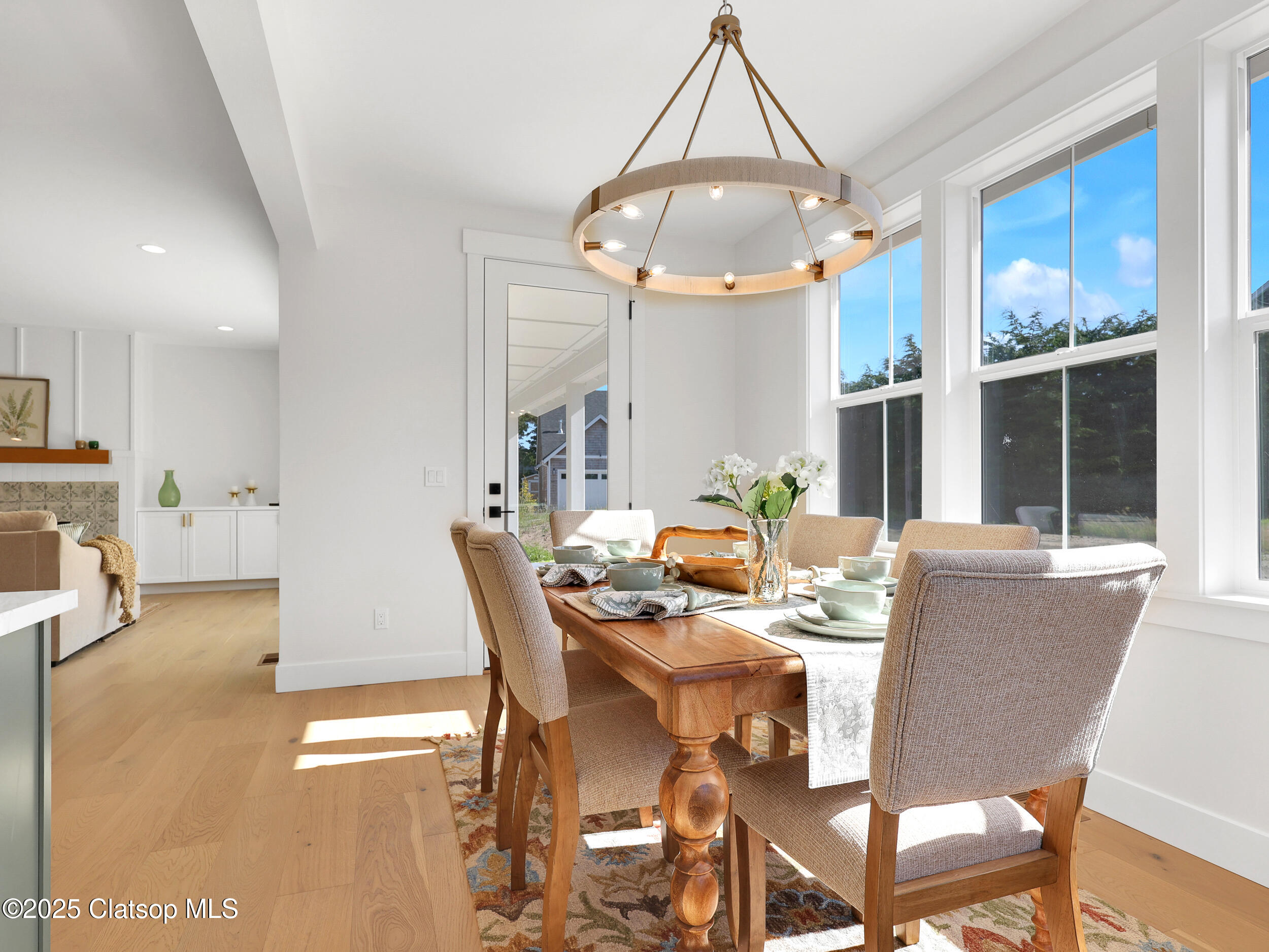 645 Meadow Lane Property Photo 18