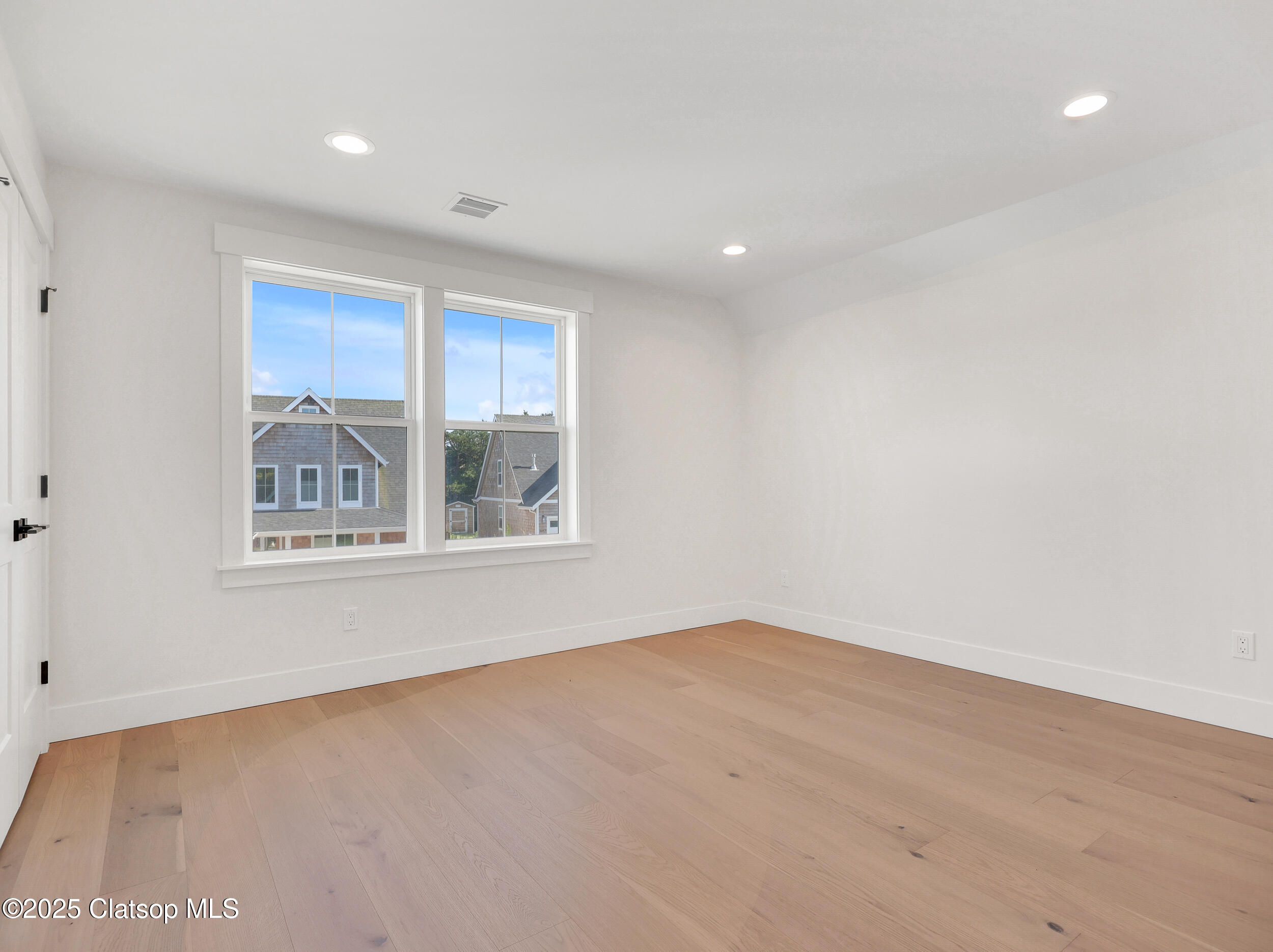 645 Meadow Lane Property Photo 37