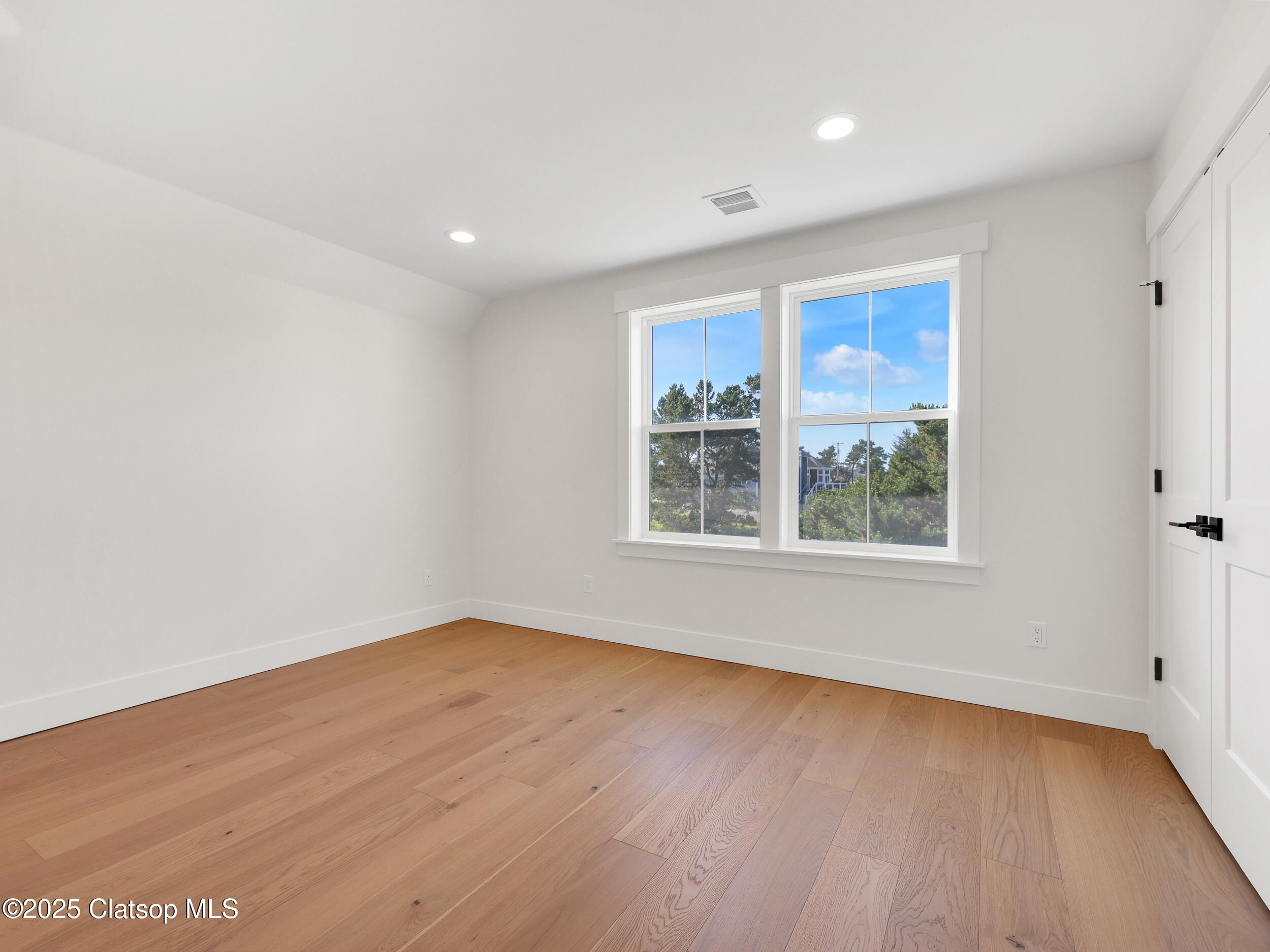 645 Meadow Lane Property Photo 42