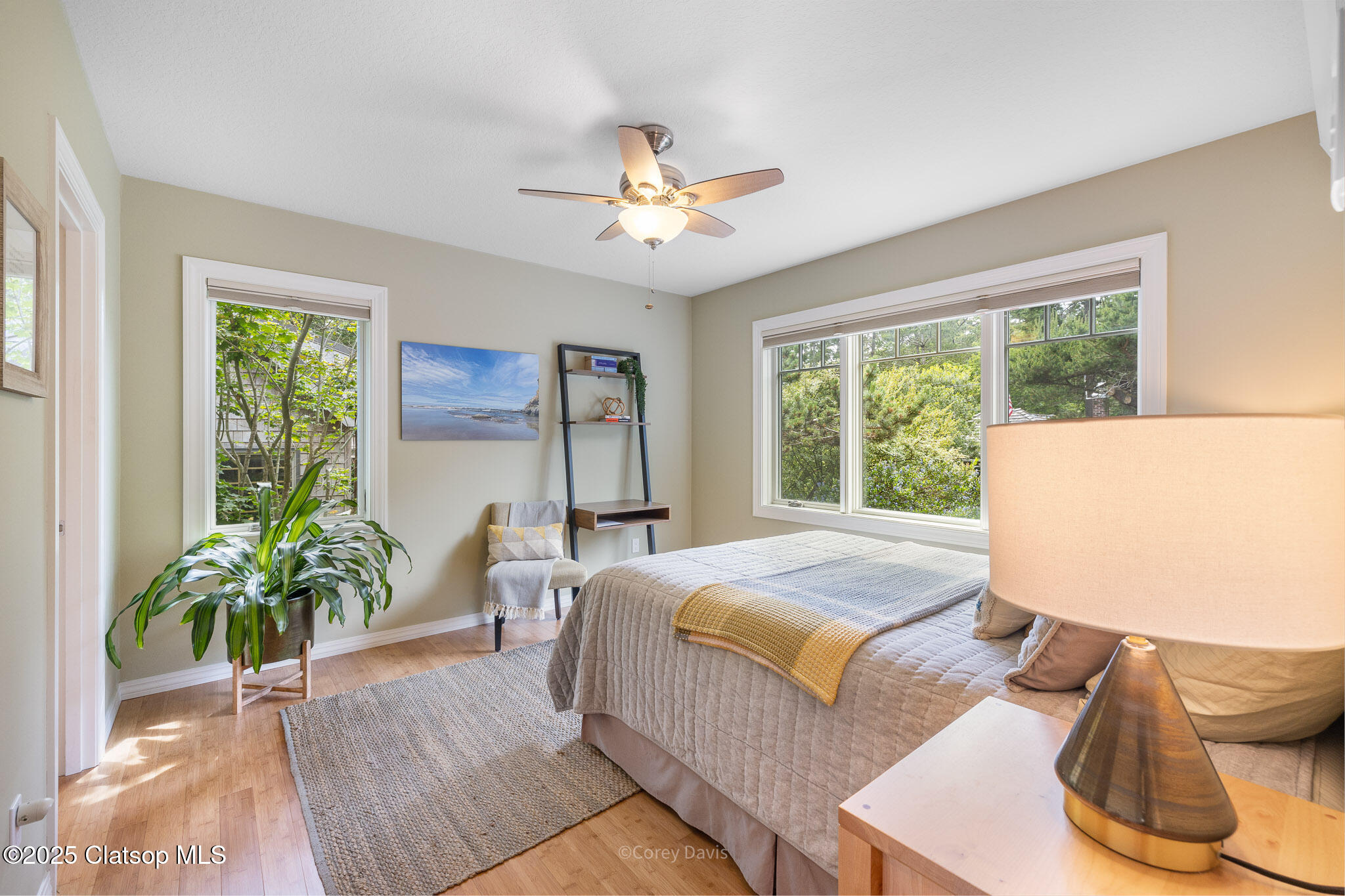 562 1st Street Property Photo 17