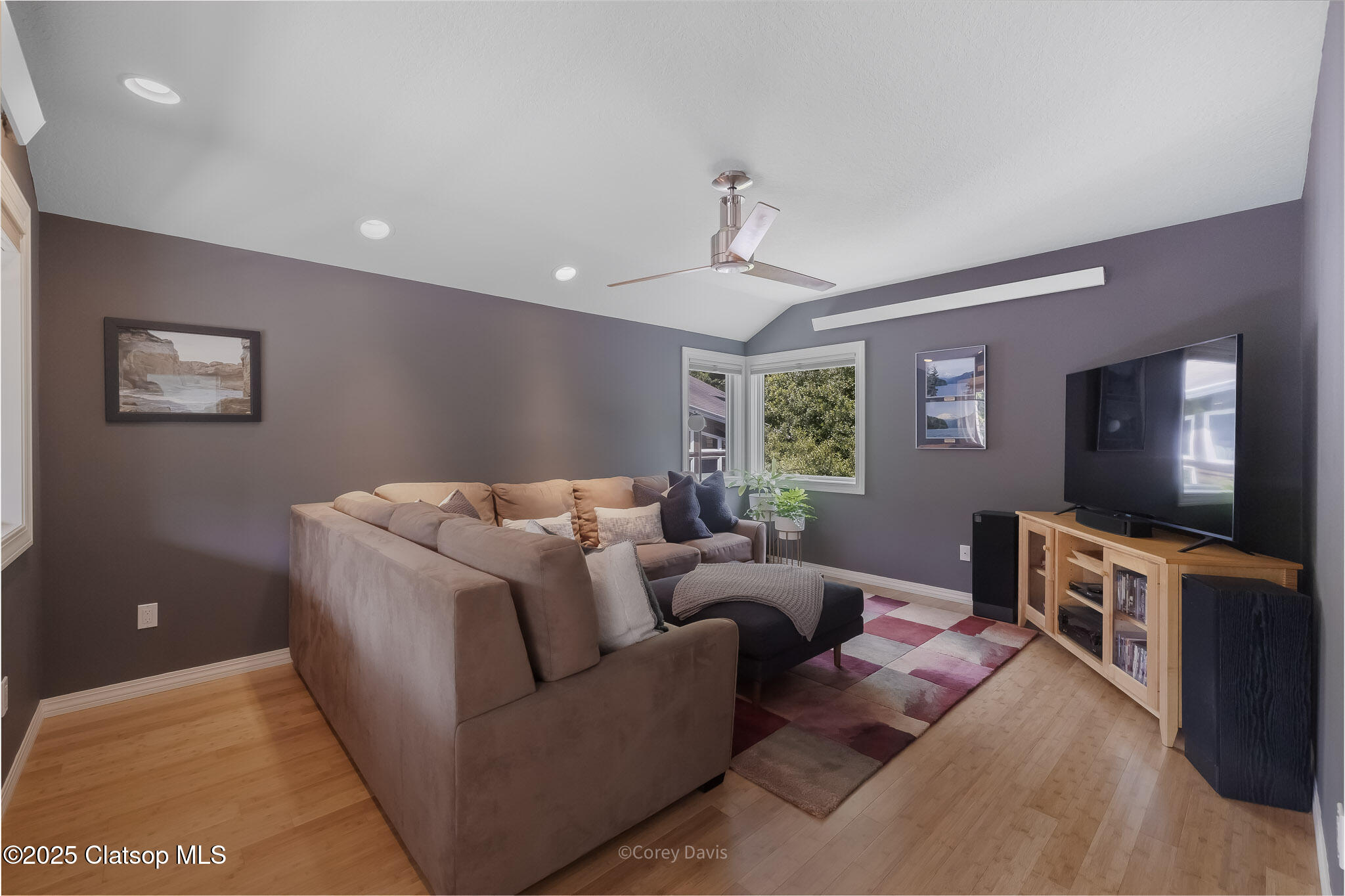 562 1st Street Property Photo 25