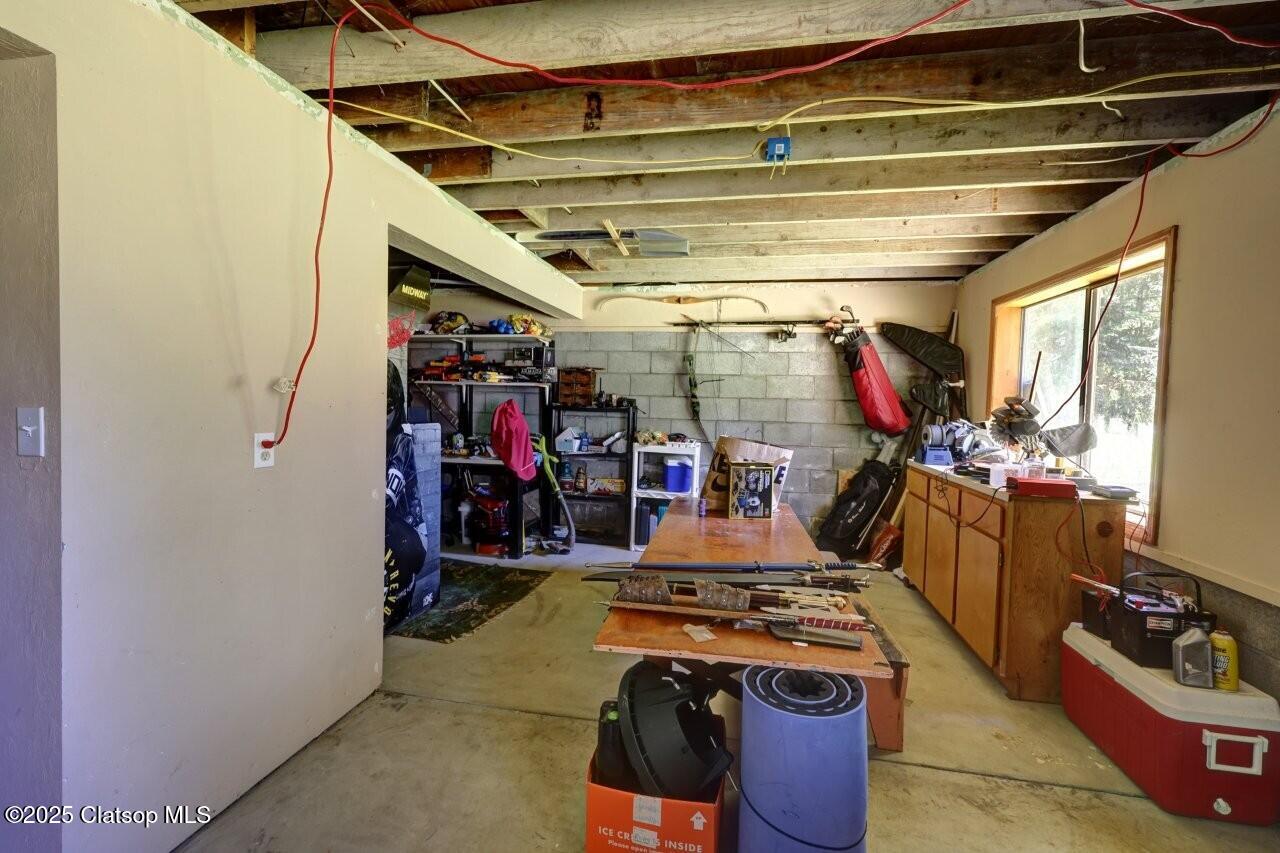 40677 Old Hwy 30 Property Photo 19