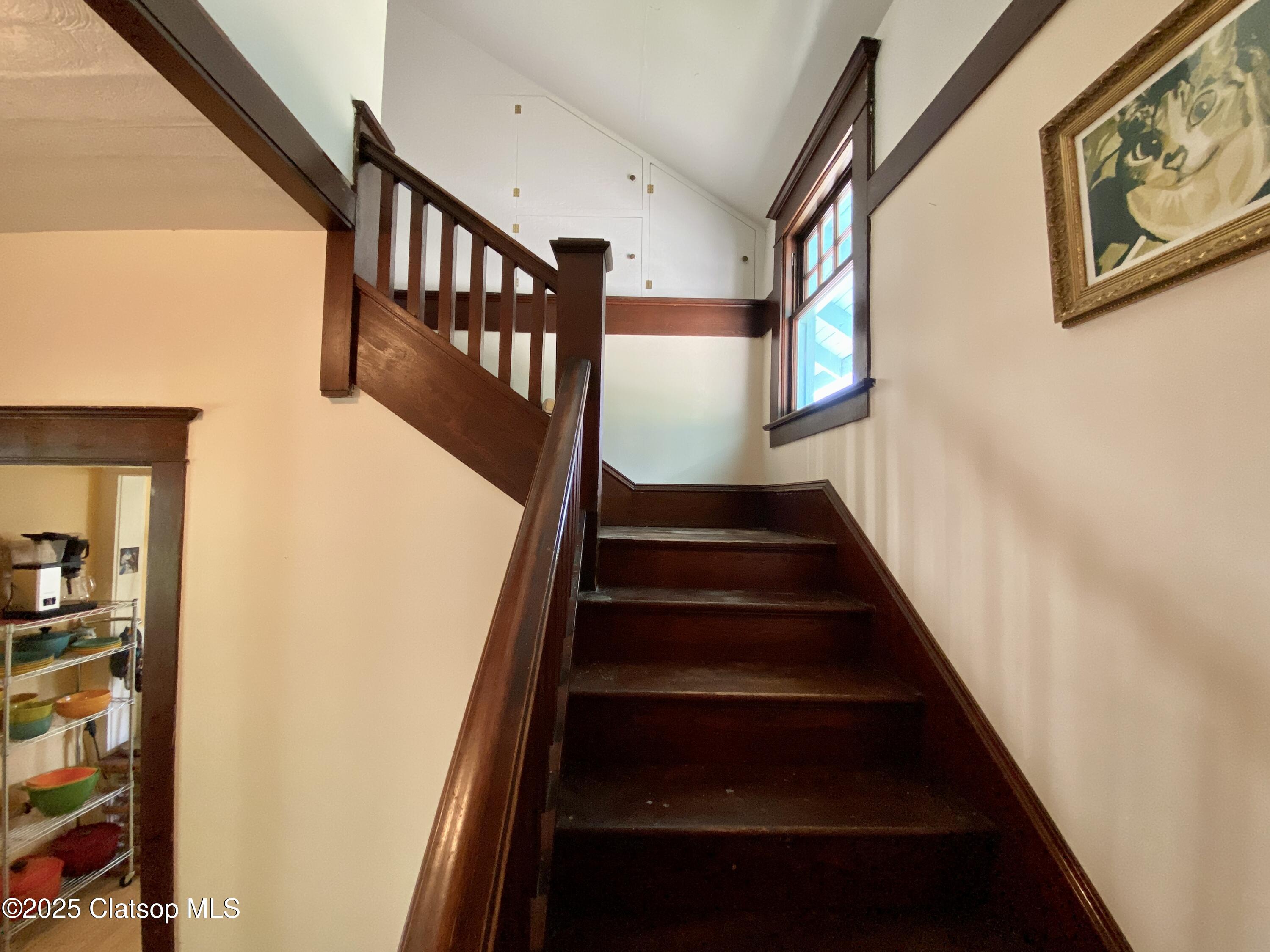 3586 Irving Avenue Property Photo 33