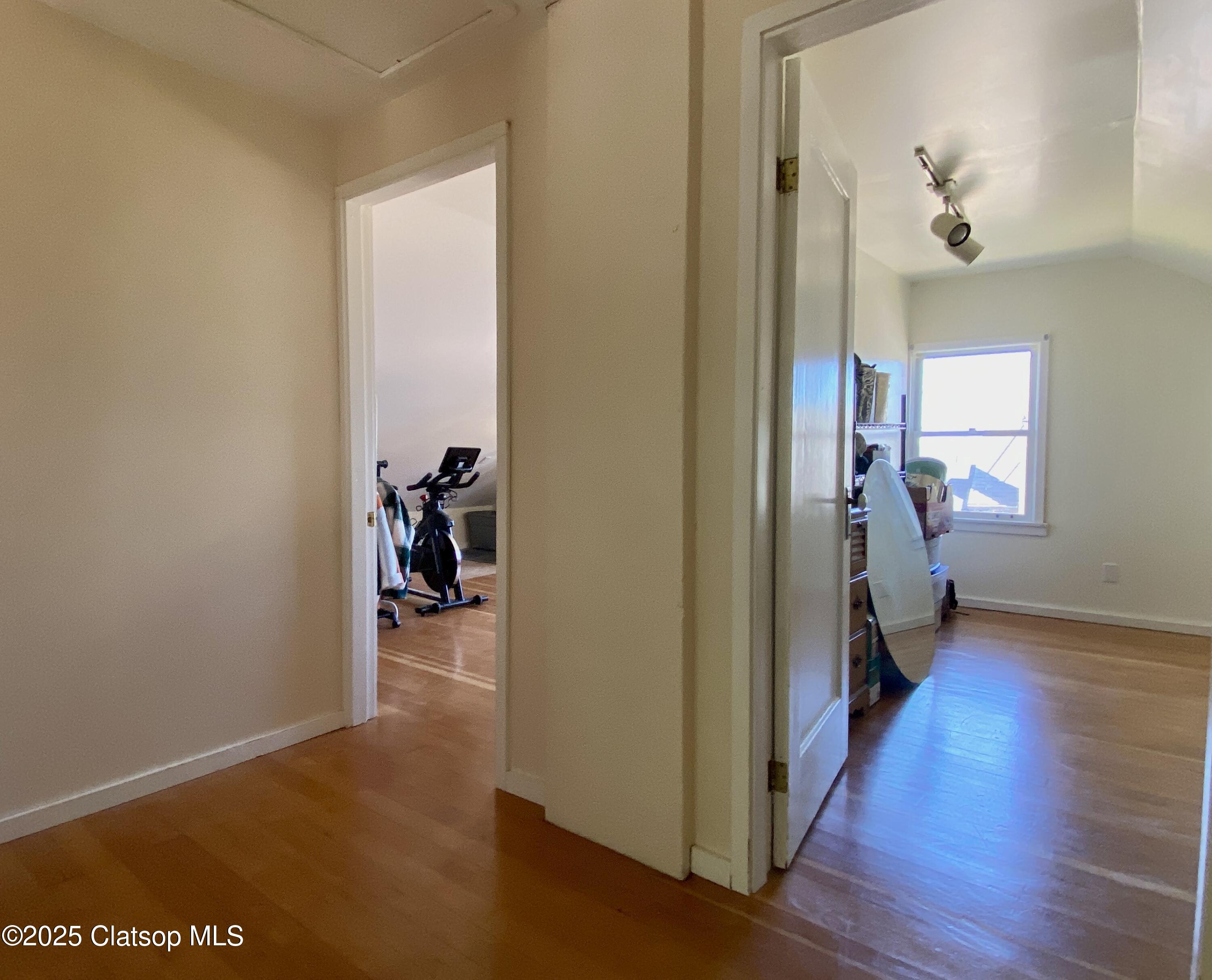 3586 Irving Avenue Property Photo 34