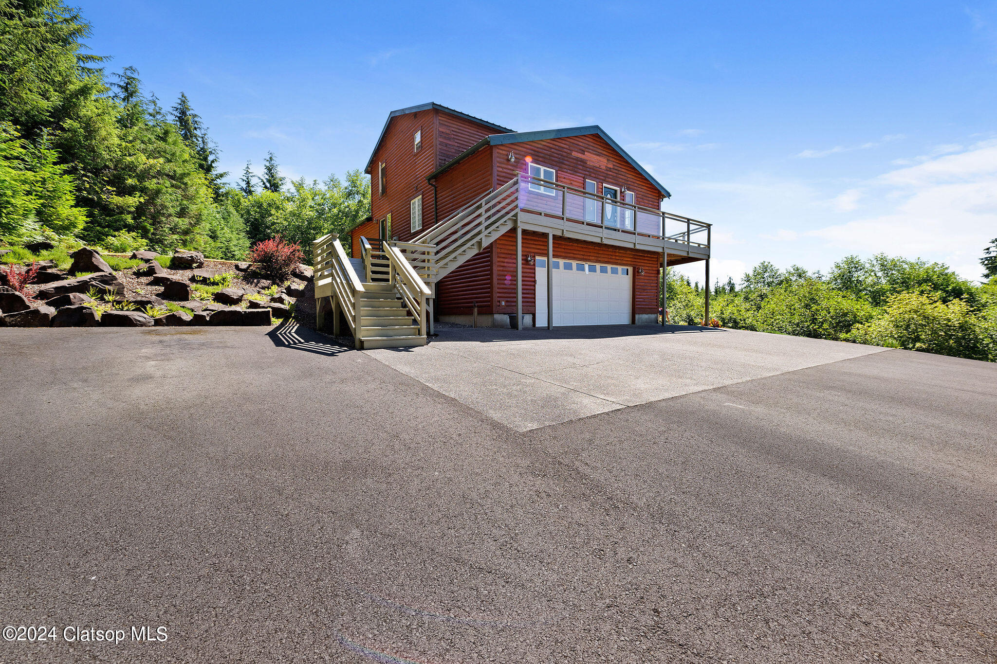 37285 Towhee Drive Property Photo 2