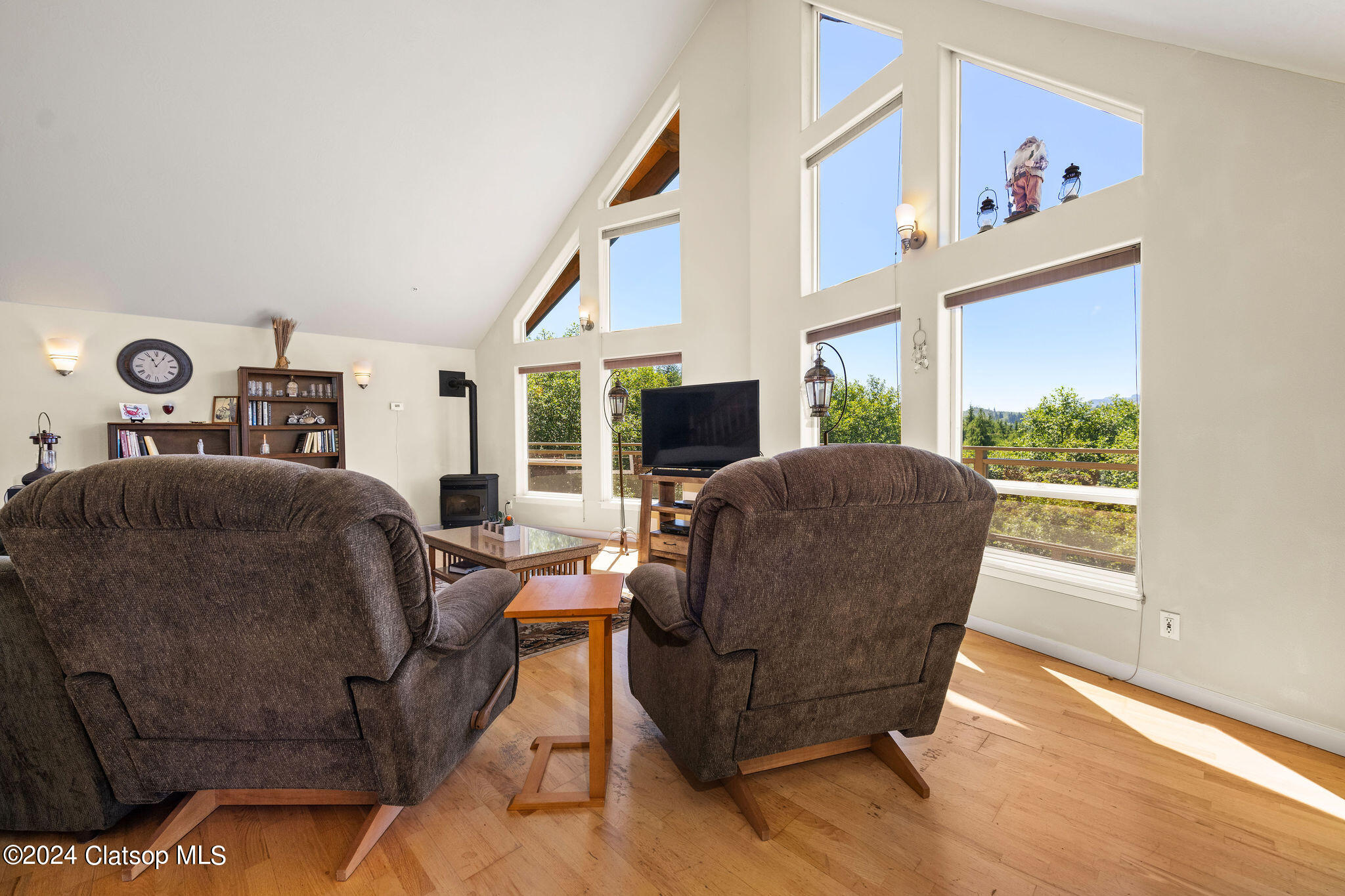 37285 Towhee Drive Property Photo 11