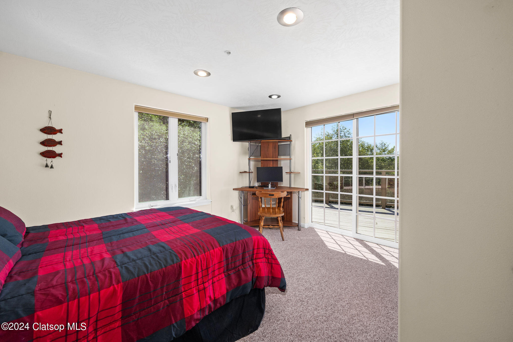 37285 Towhee Drive Property Photo 16