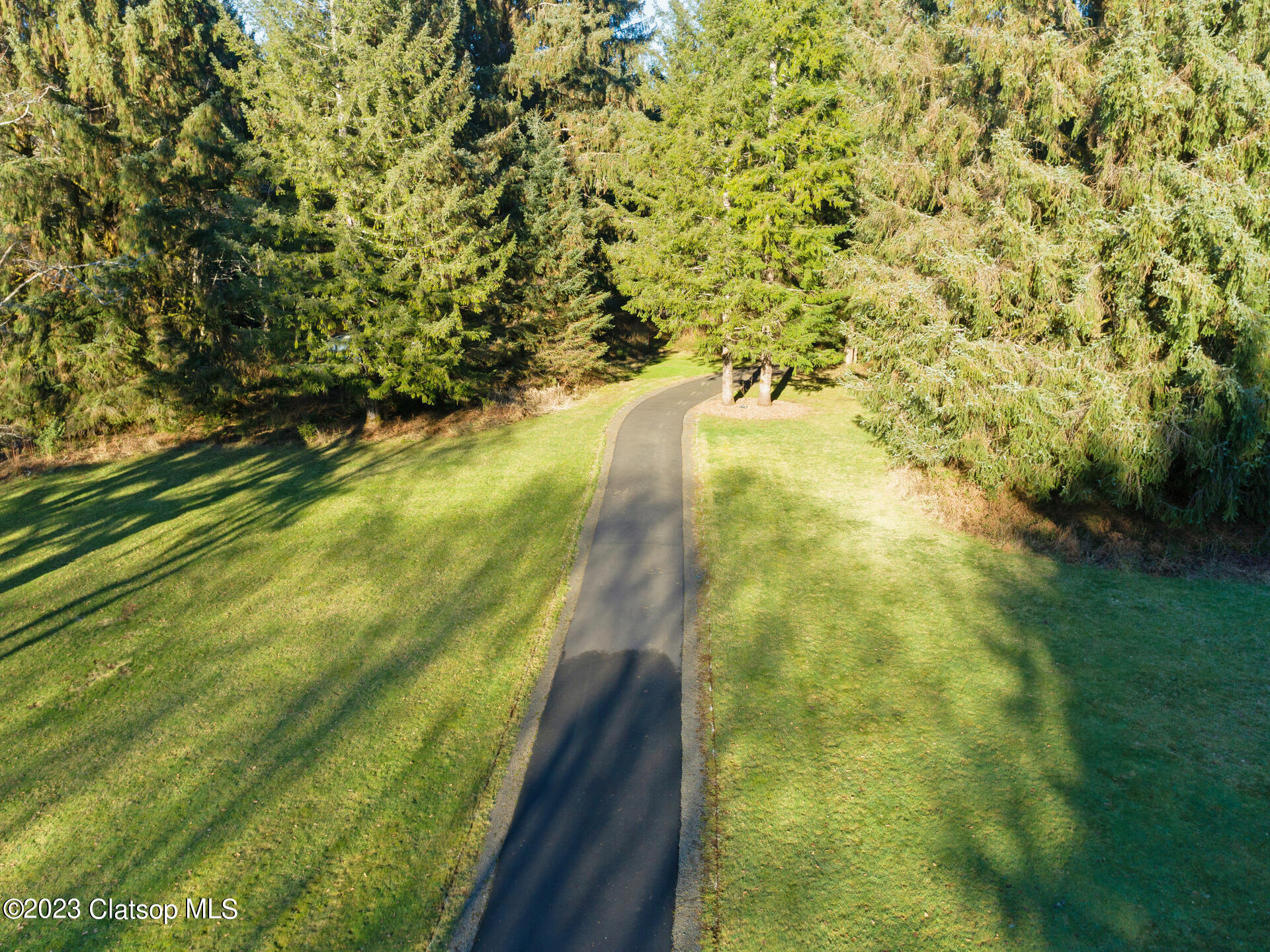 37769 Hwy Property Photo 6