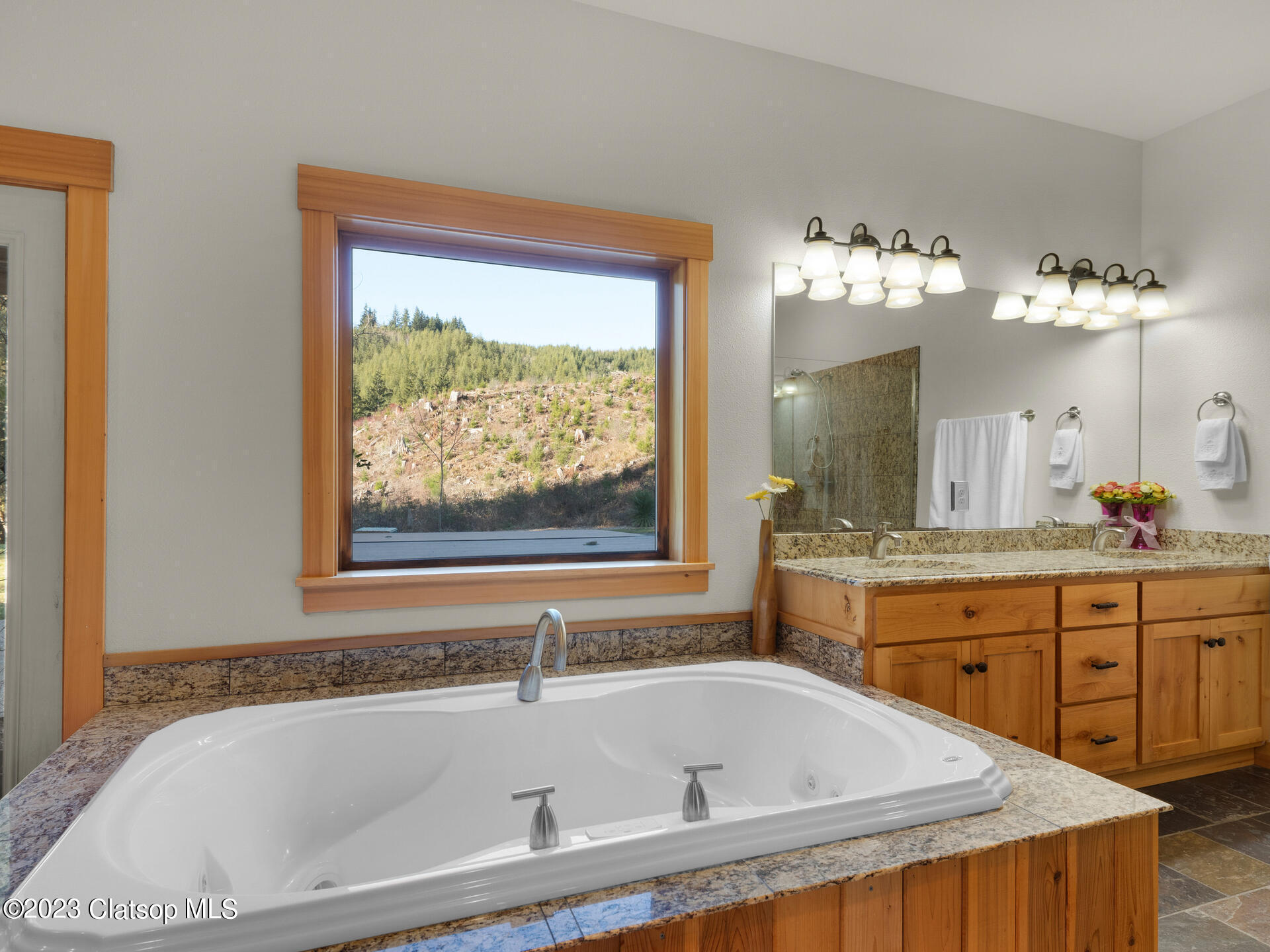 37769 Hwy Property Photo 24