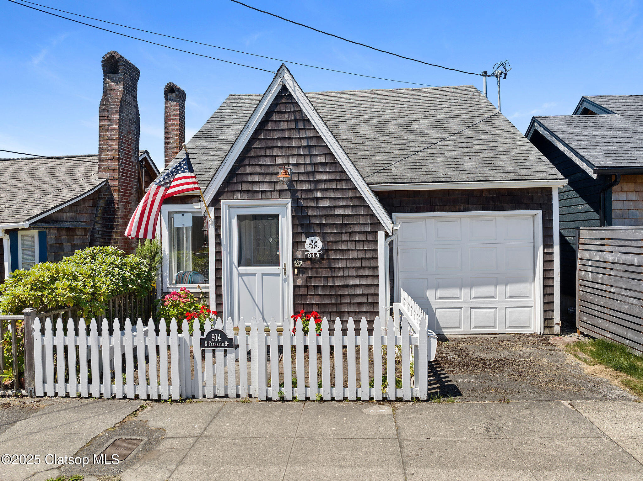 914 N Franklin Street Property Photo 1