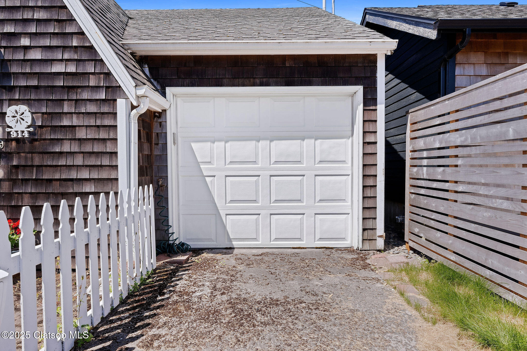 914 N Franklin Street Property Photo 5