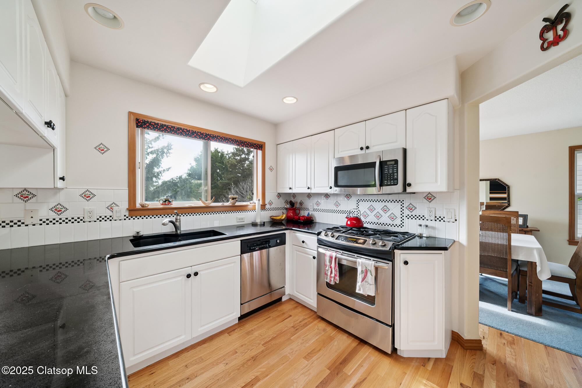 3732 Coho Place Property Photo 9