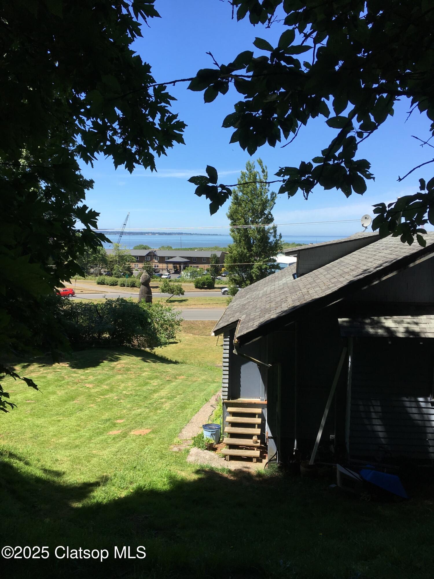 527 W Marine Drive Property Photo 2