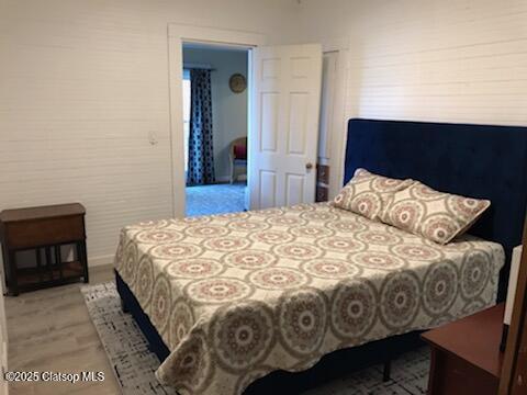 527 W Marine Drive Property Photo 8