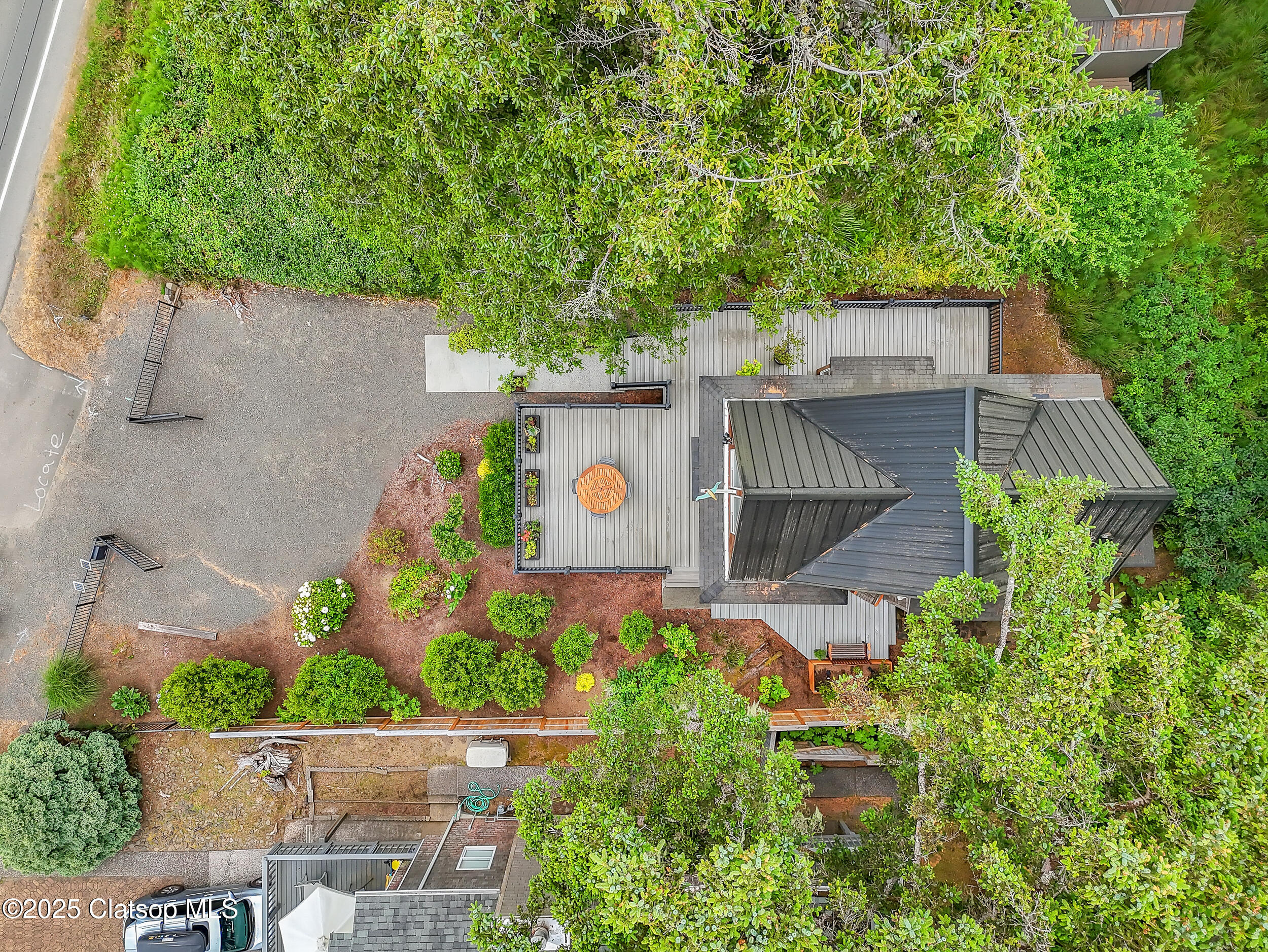 1631 S Hemlock Street Property Photo 19