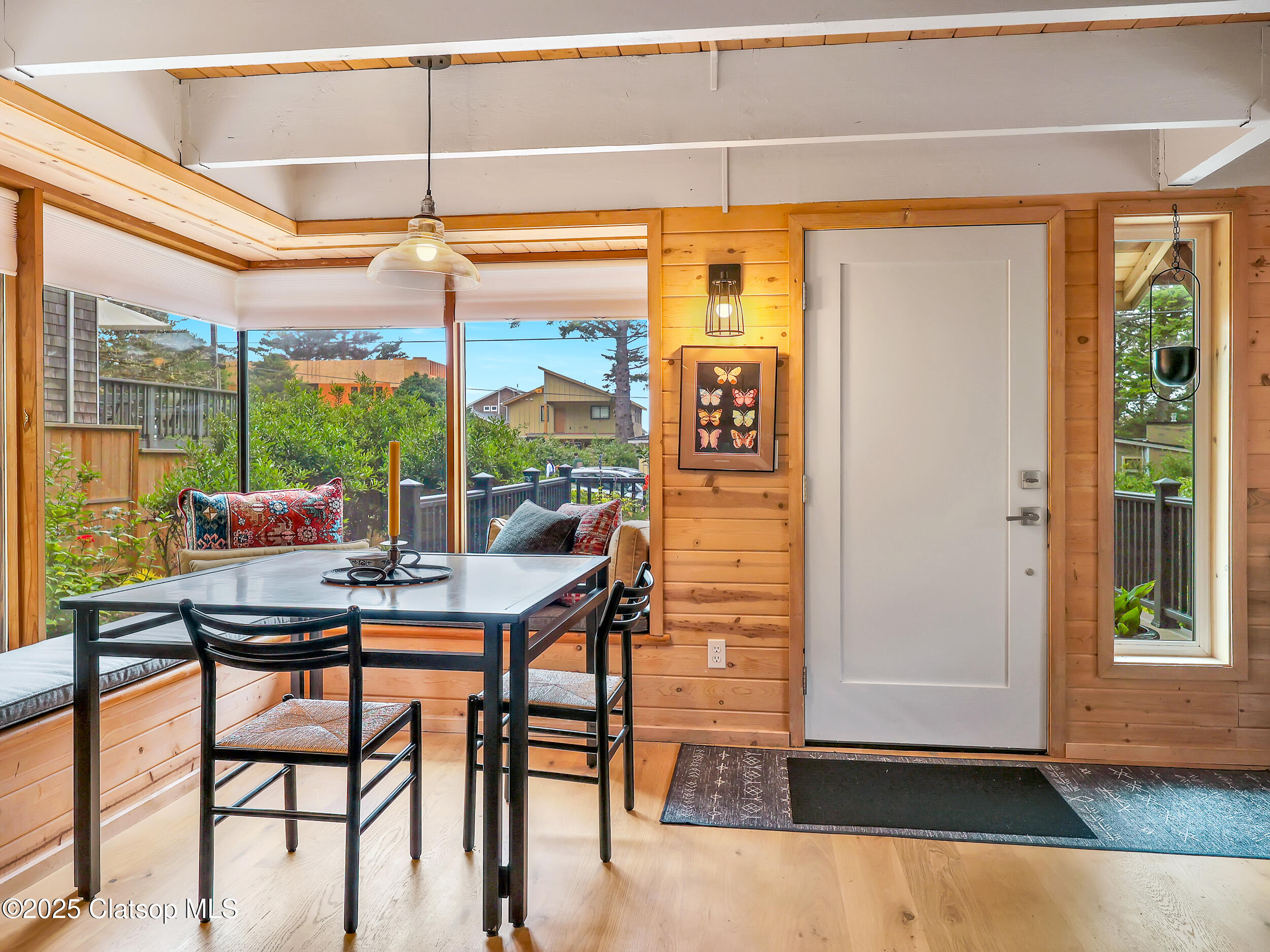 1631 S Hemlock Street Property Photo 22