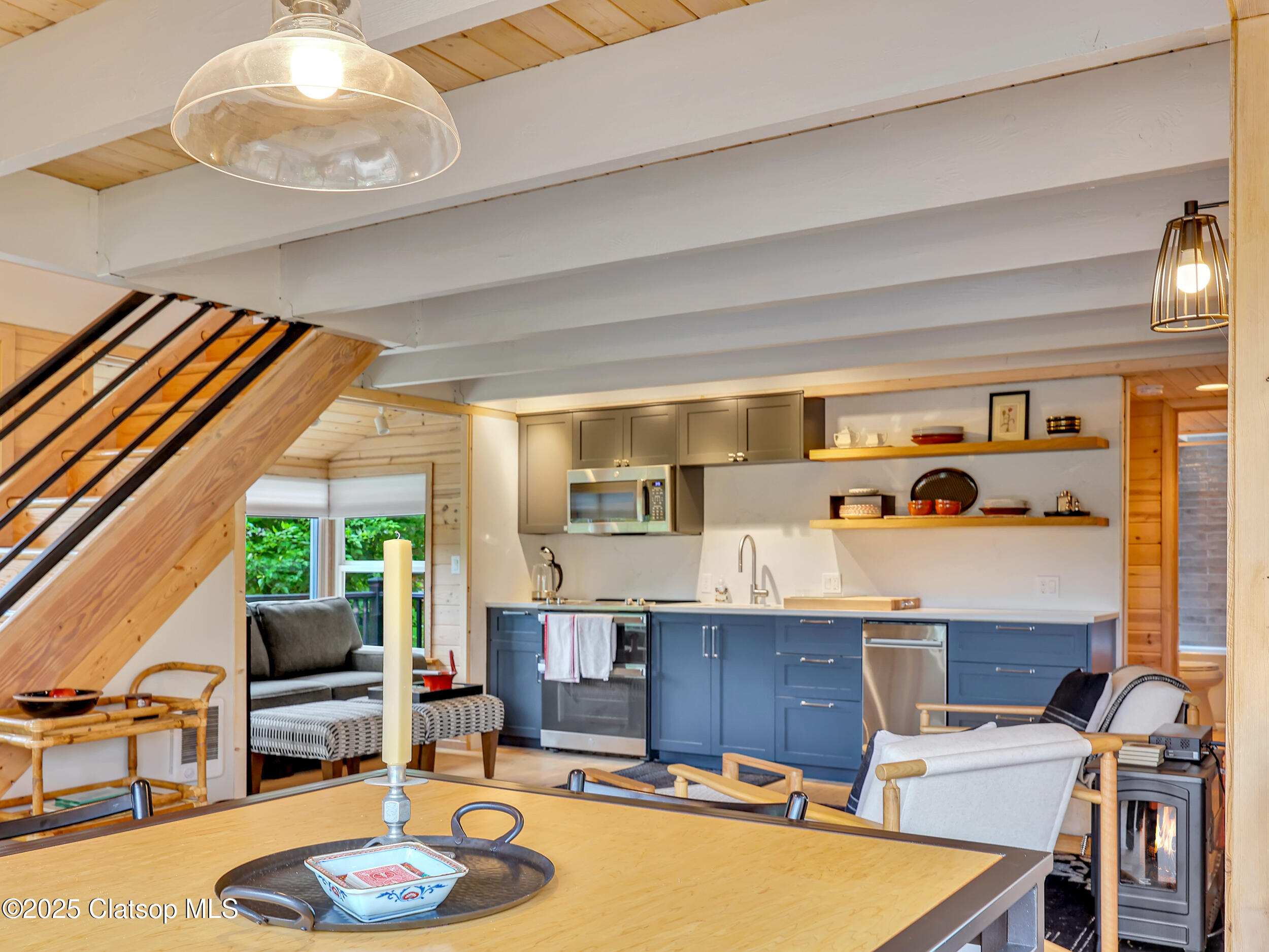 1631 S Hemlock Street Property Photo 23