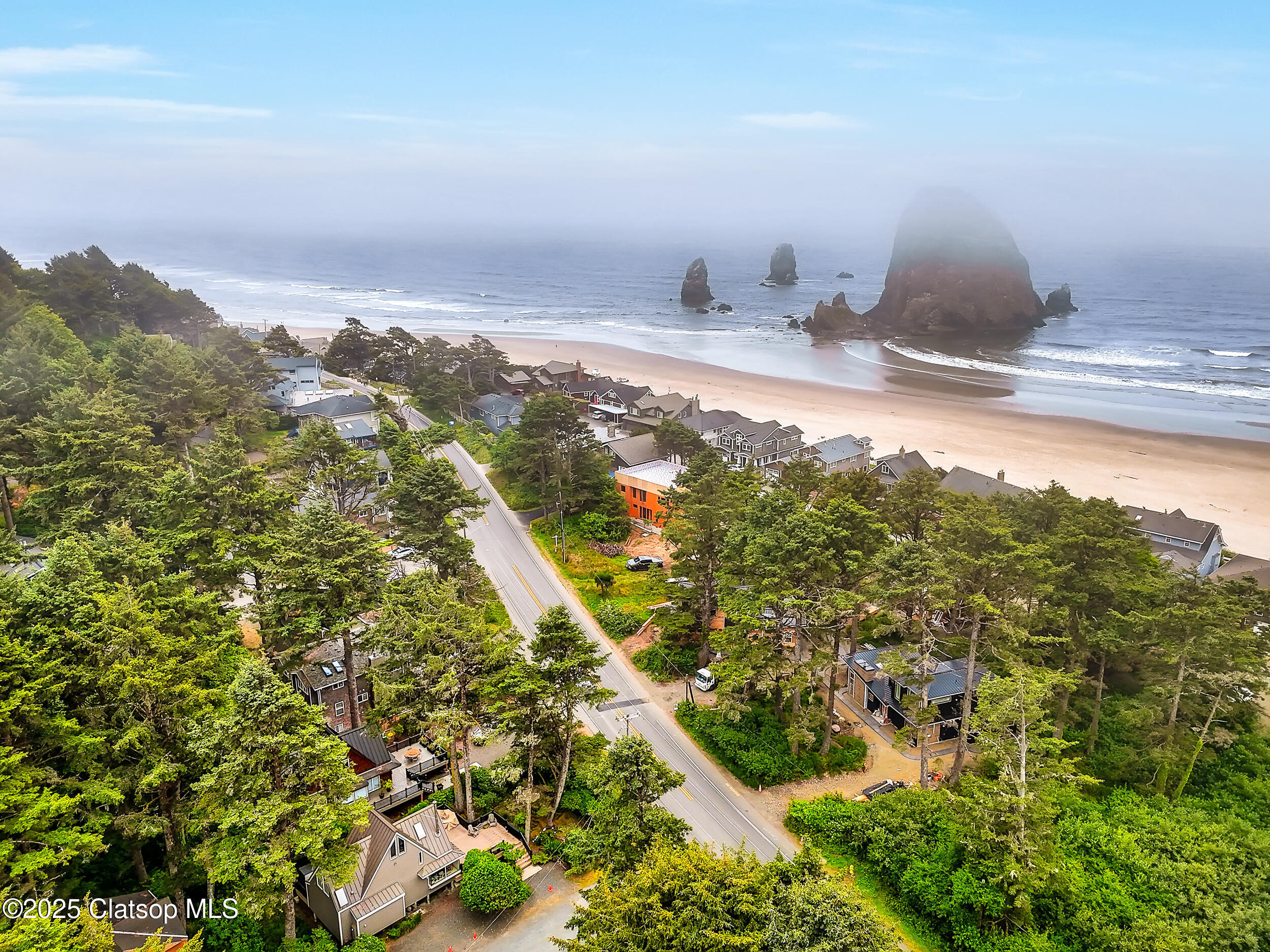 1631 S Hemlock Street Property Photo 42