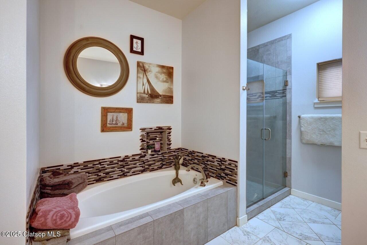 3930 Abbey Lane Property Photo 21