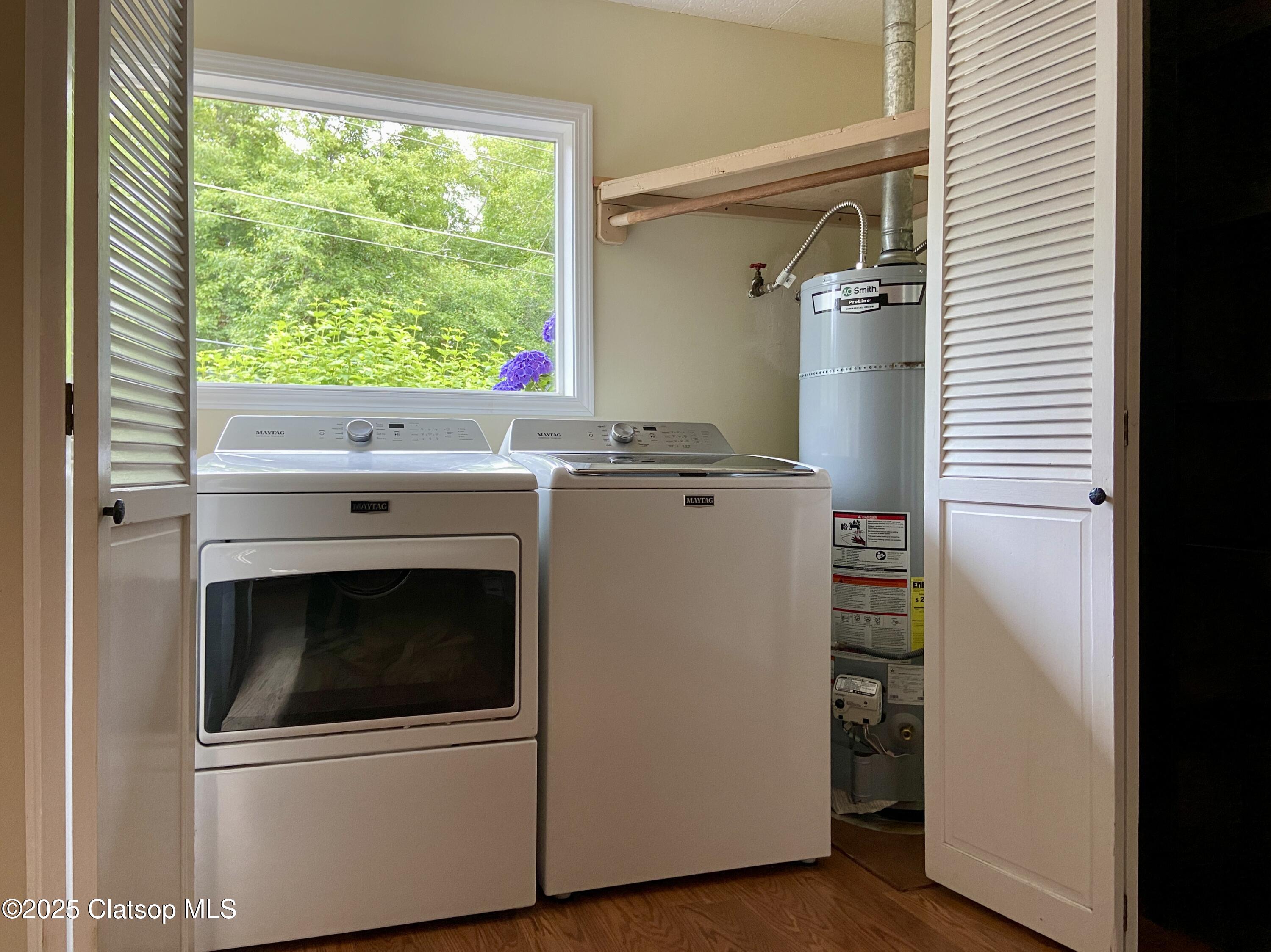 679 Clatsop Avenue Property Photo 12