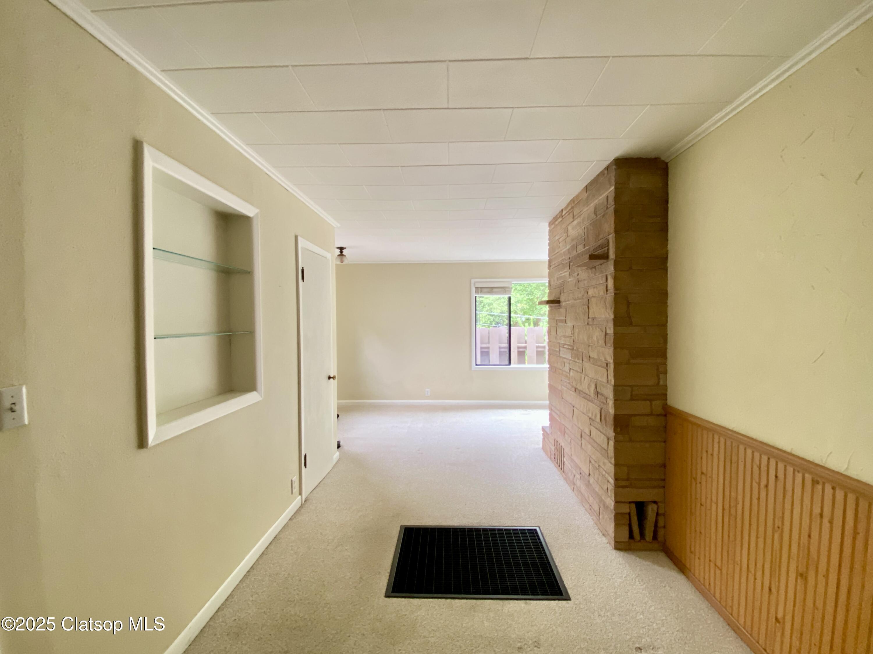 679 Clatsop Avenue Property Photo 23