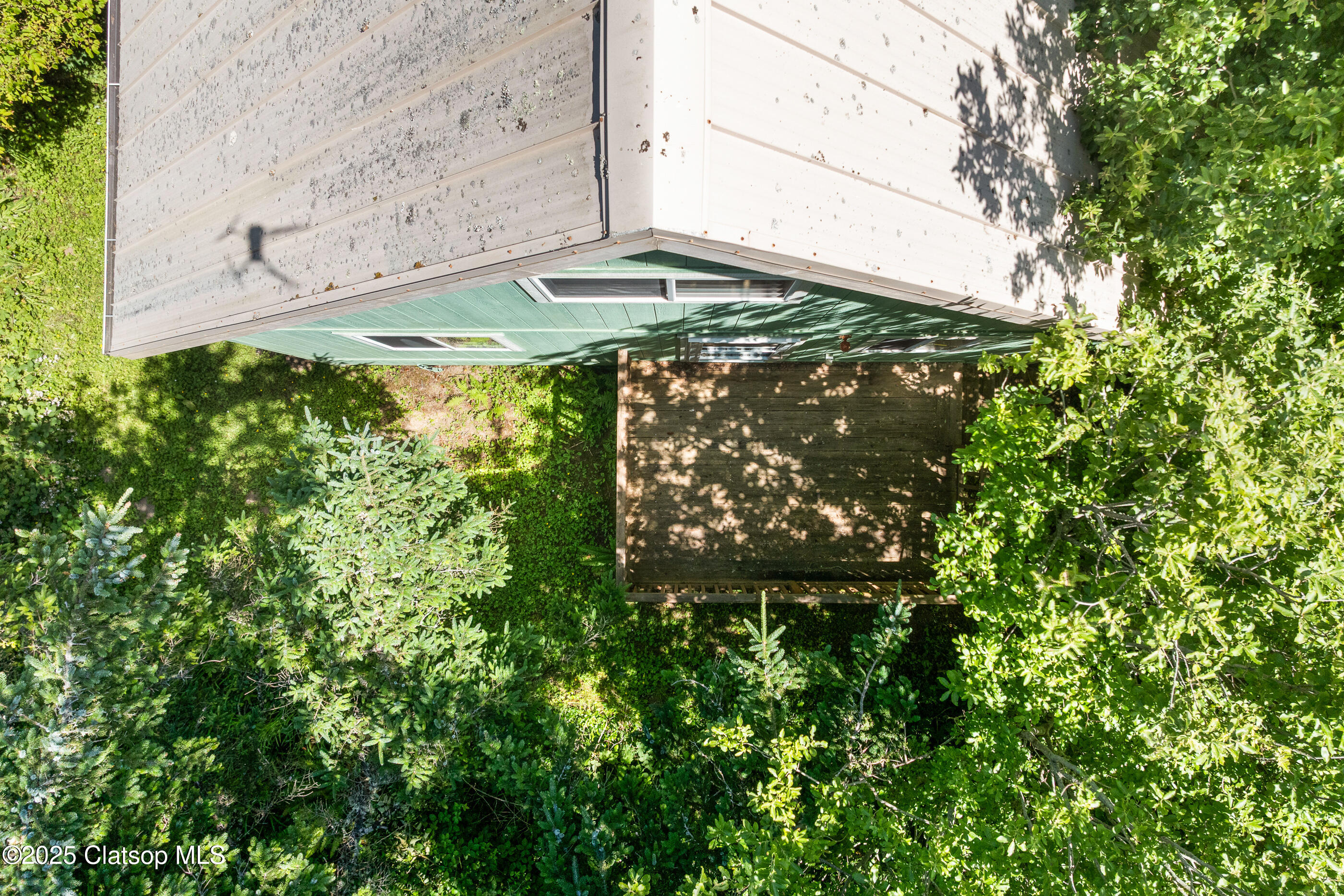4072 S Hemlock Street Property Photo 8