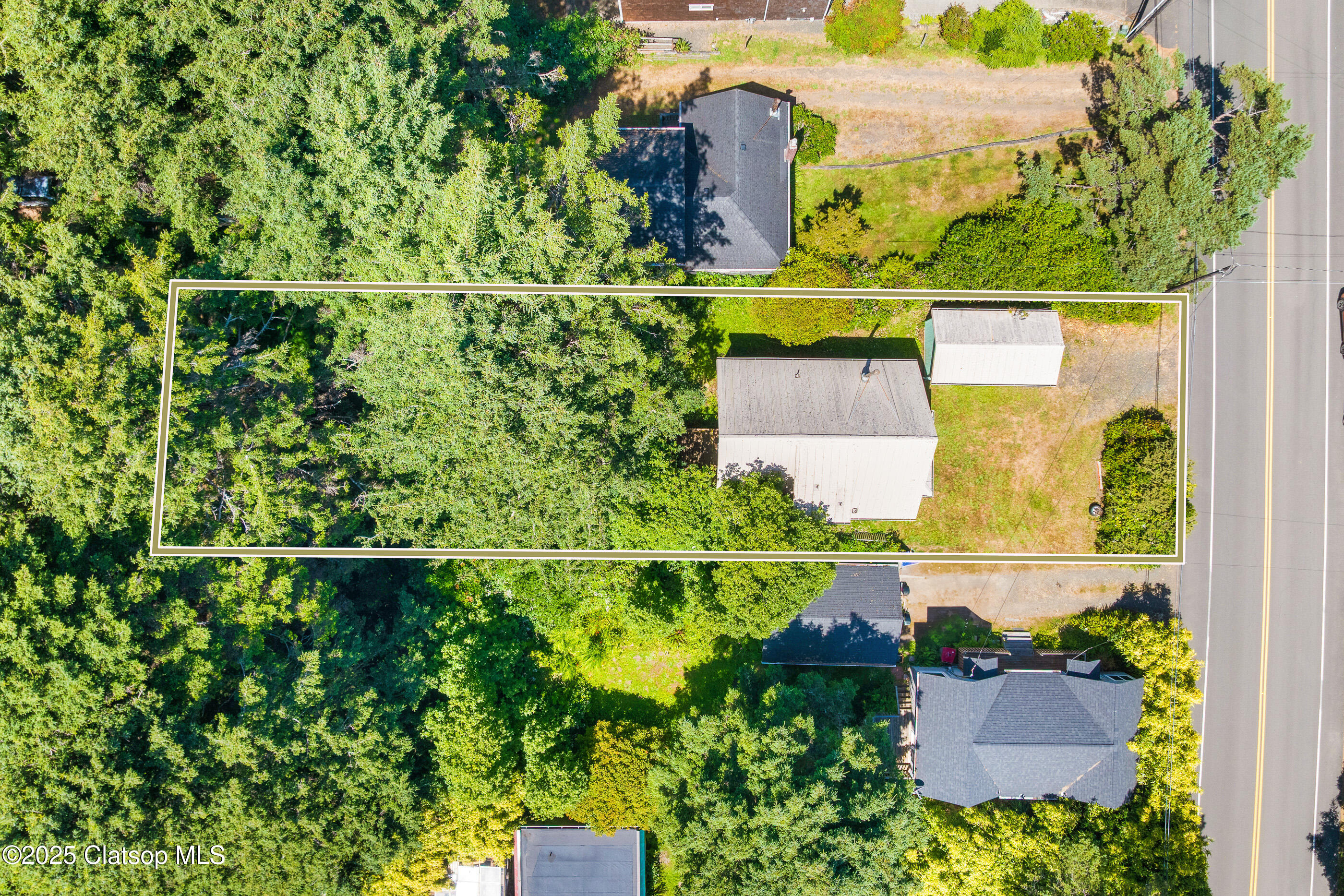 4072 S Hemlock Street Property Photo 11