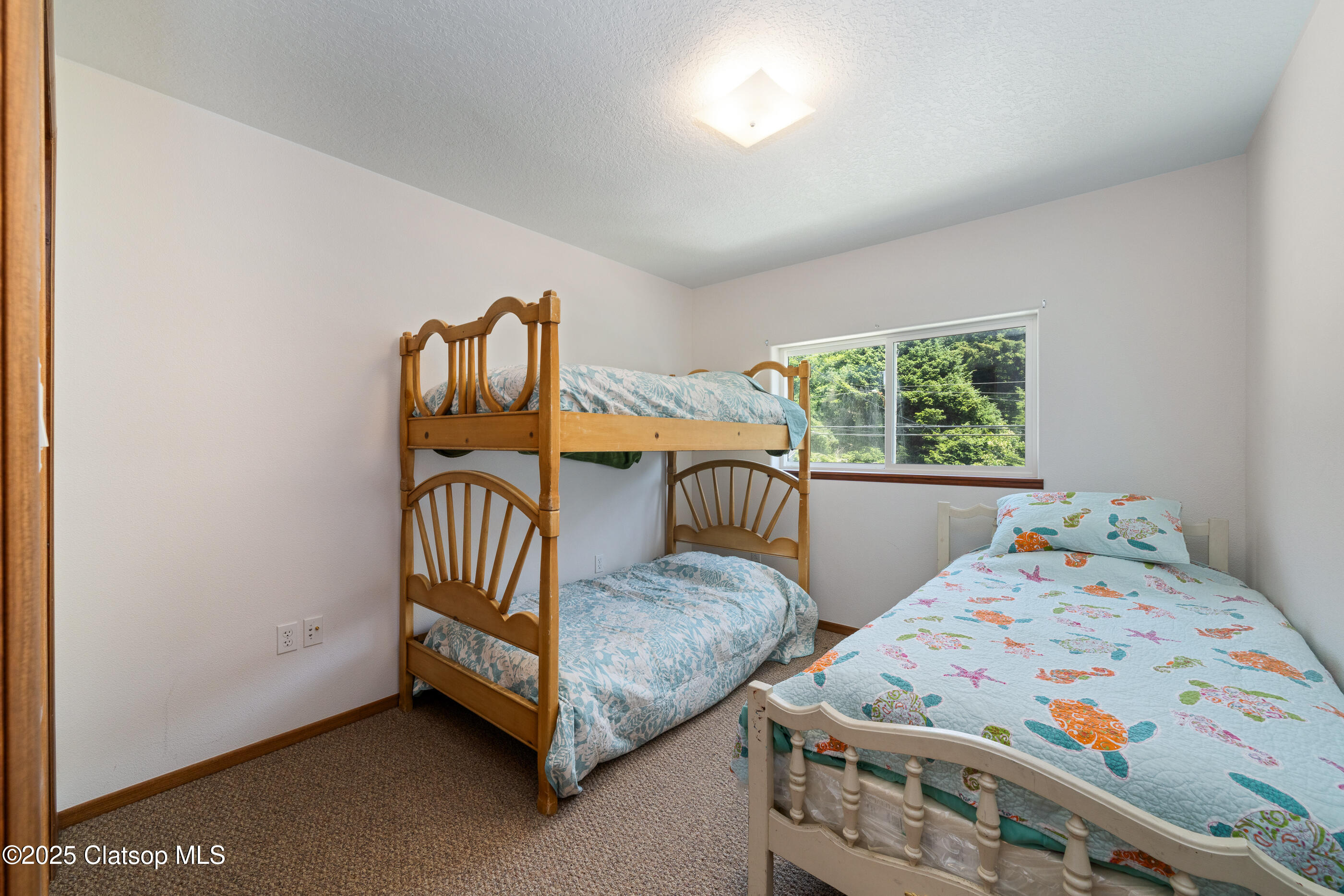 4072 S Hemlock Street Property Photo 21