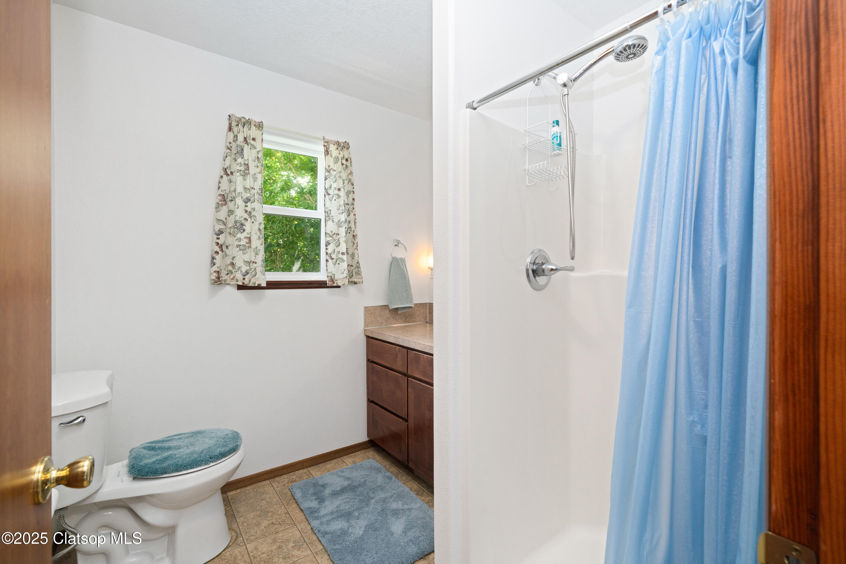 4072 S Hemlock Street Property Photo 25