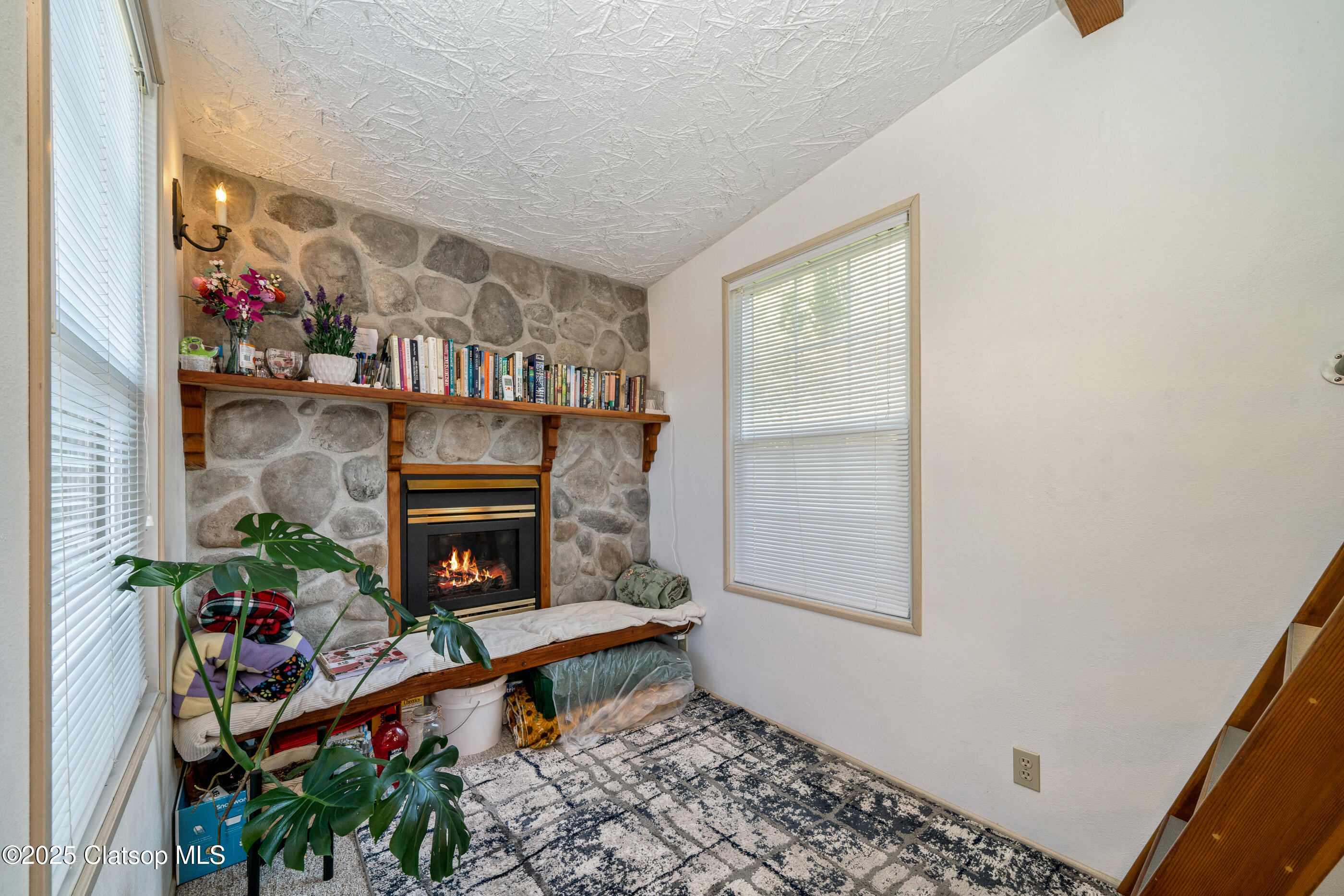 179 E Monroe Street Property Photo 43