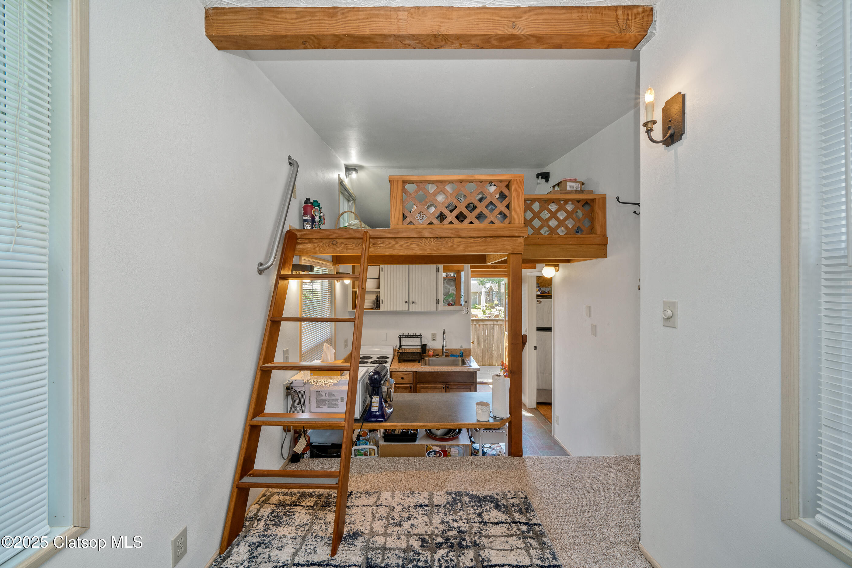 179 E Monroe Street Property Photo 44