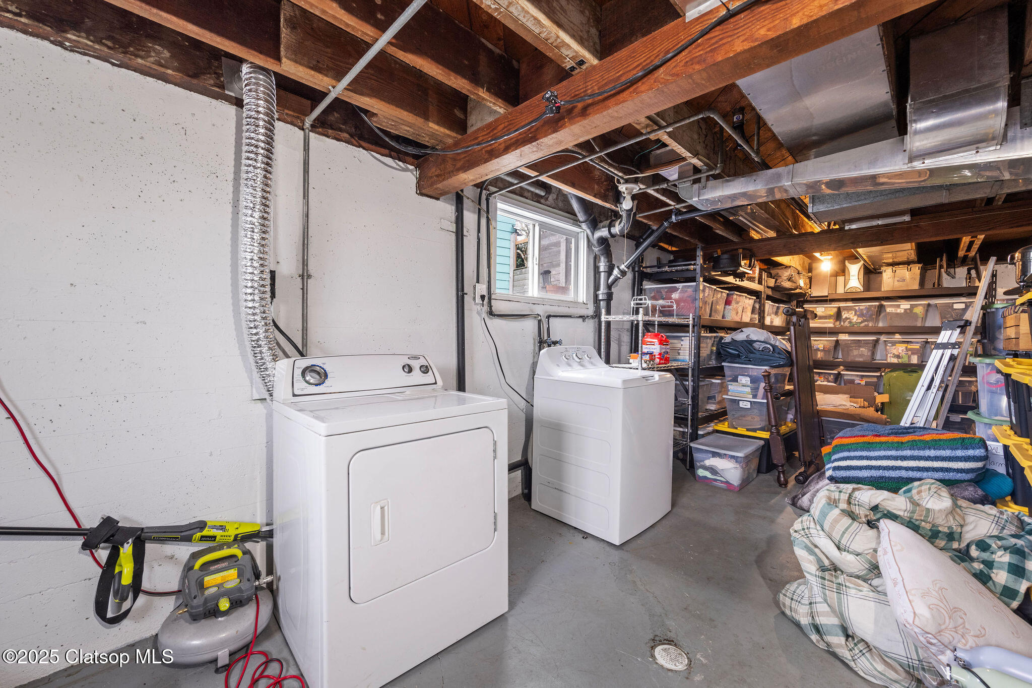 627 W Marine Drive Property Photo 29