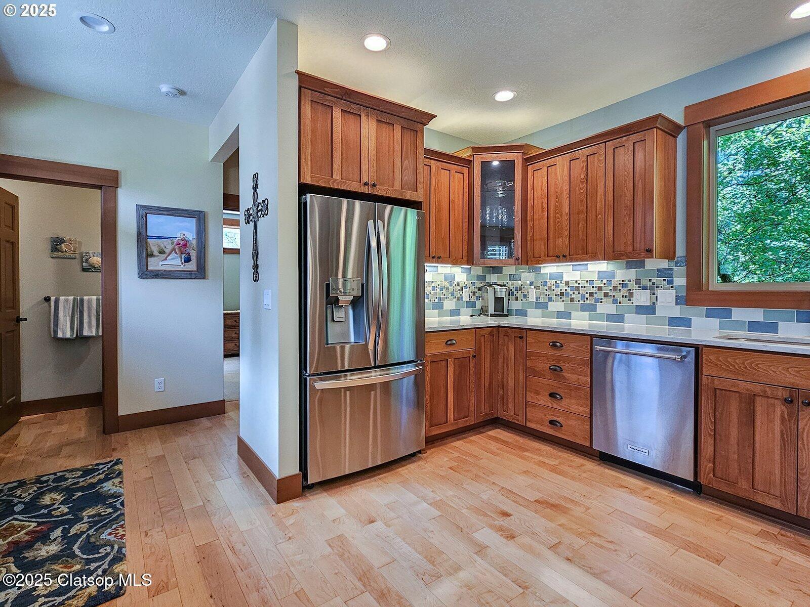 9195 Puffin Lane Property Photo 12