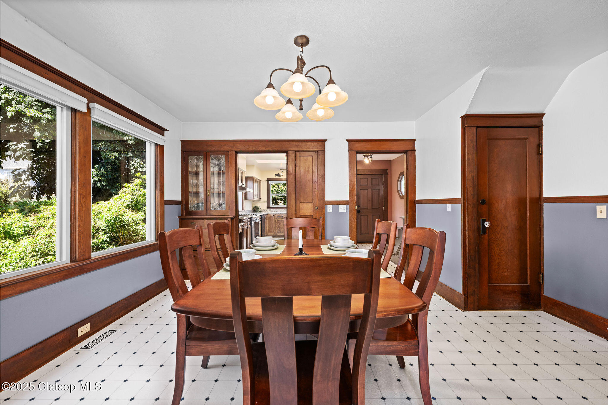 206 Bristol Street Property Photo 7