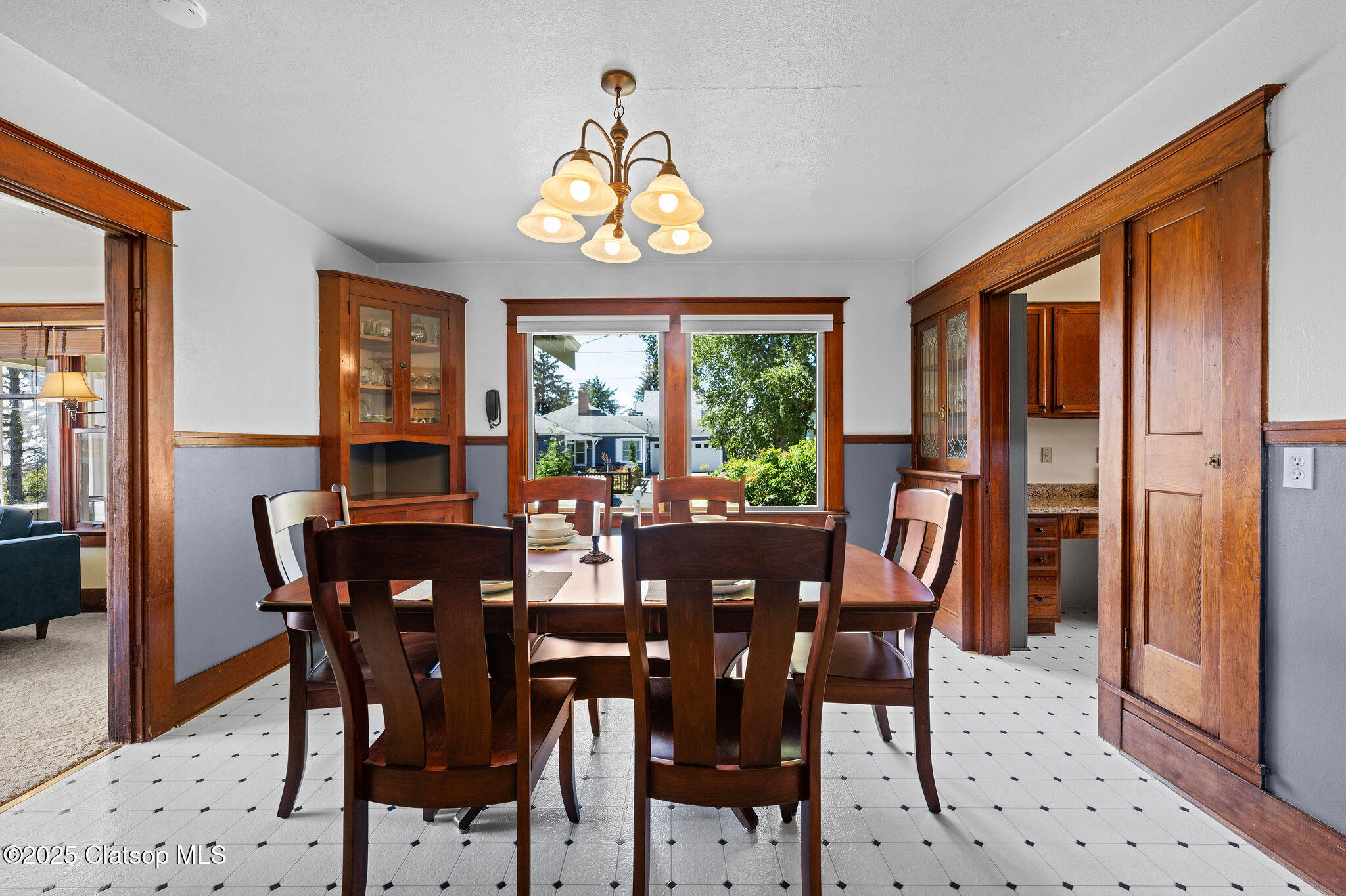 206 Bristol Street Property Photo 8