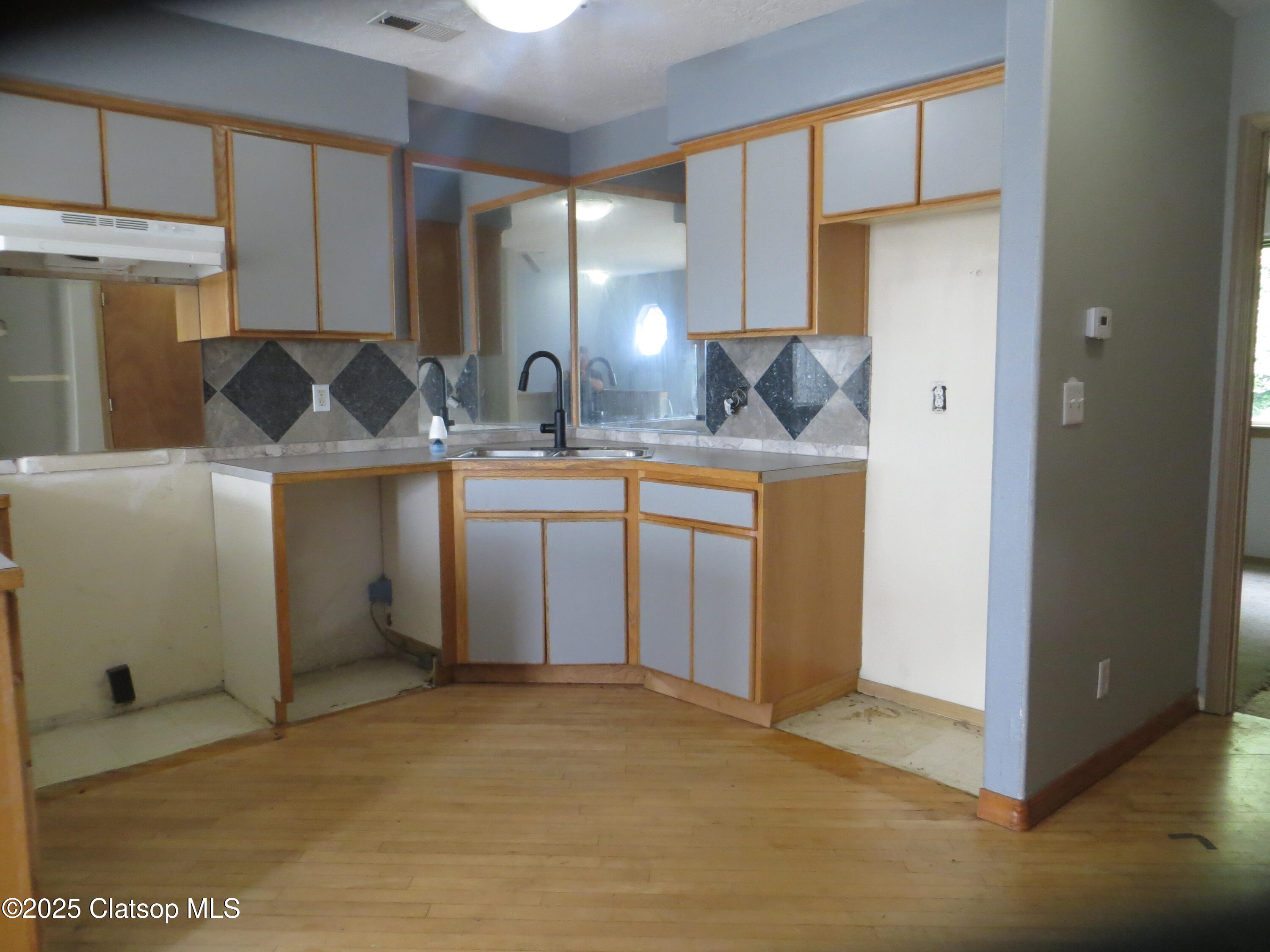 1316 Olney Avenue Property Photo 19