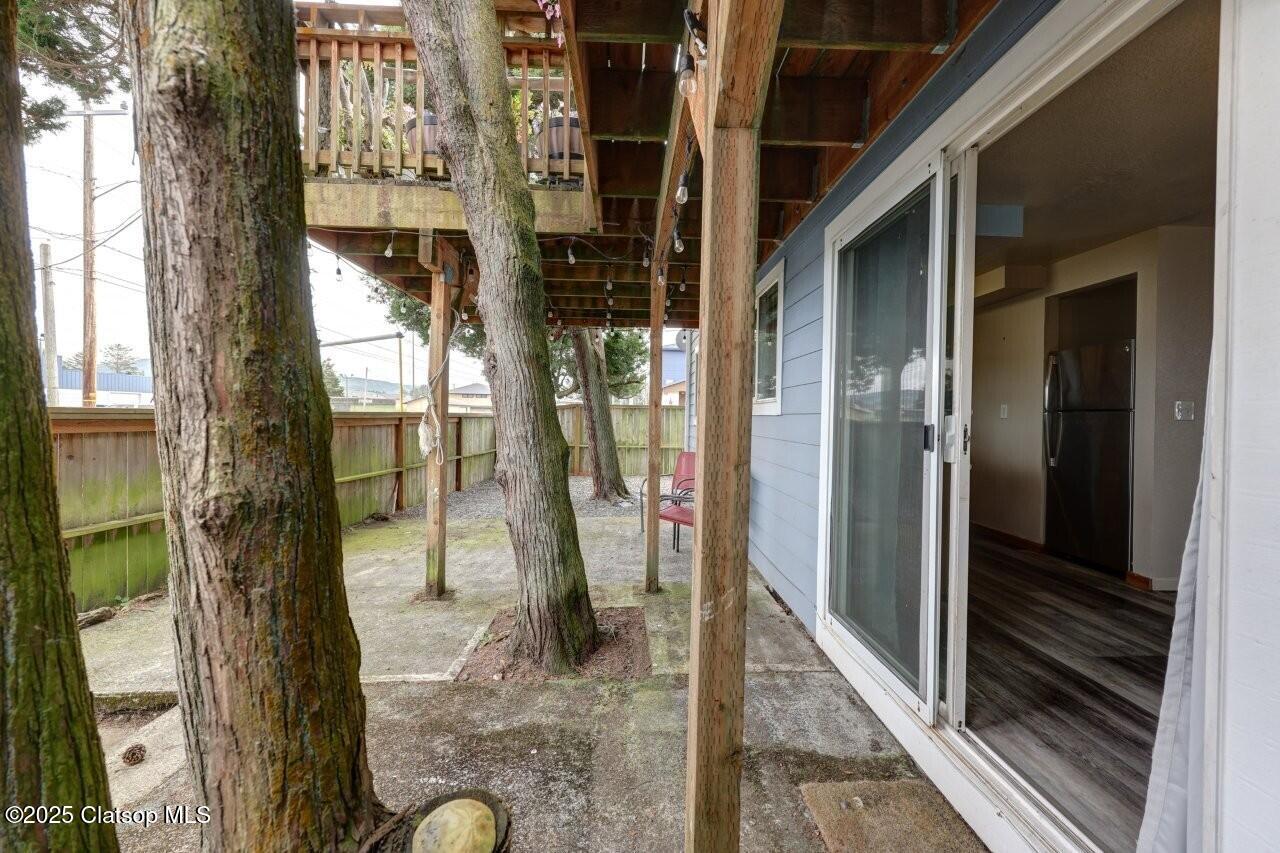 870 S Holladay Property Photo 29