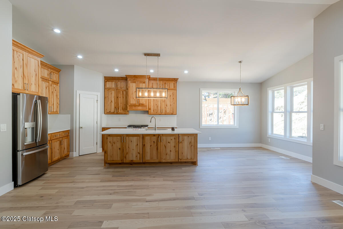 413 Meadows Drive Property Photo 16