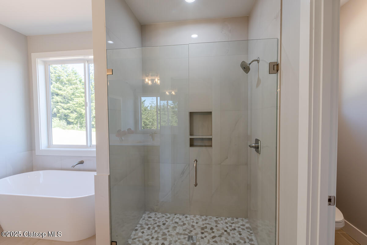 413 Meadows Drive Property Photo 37