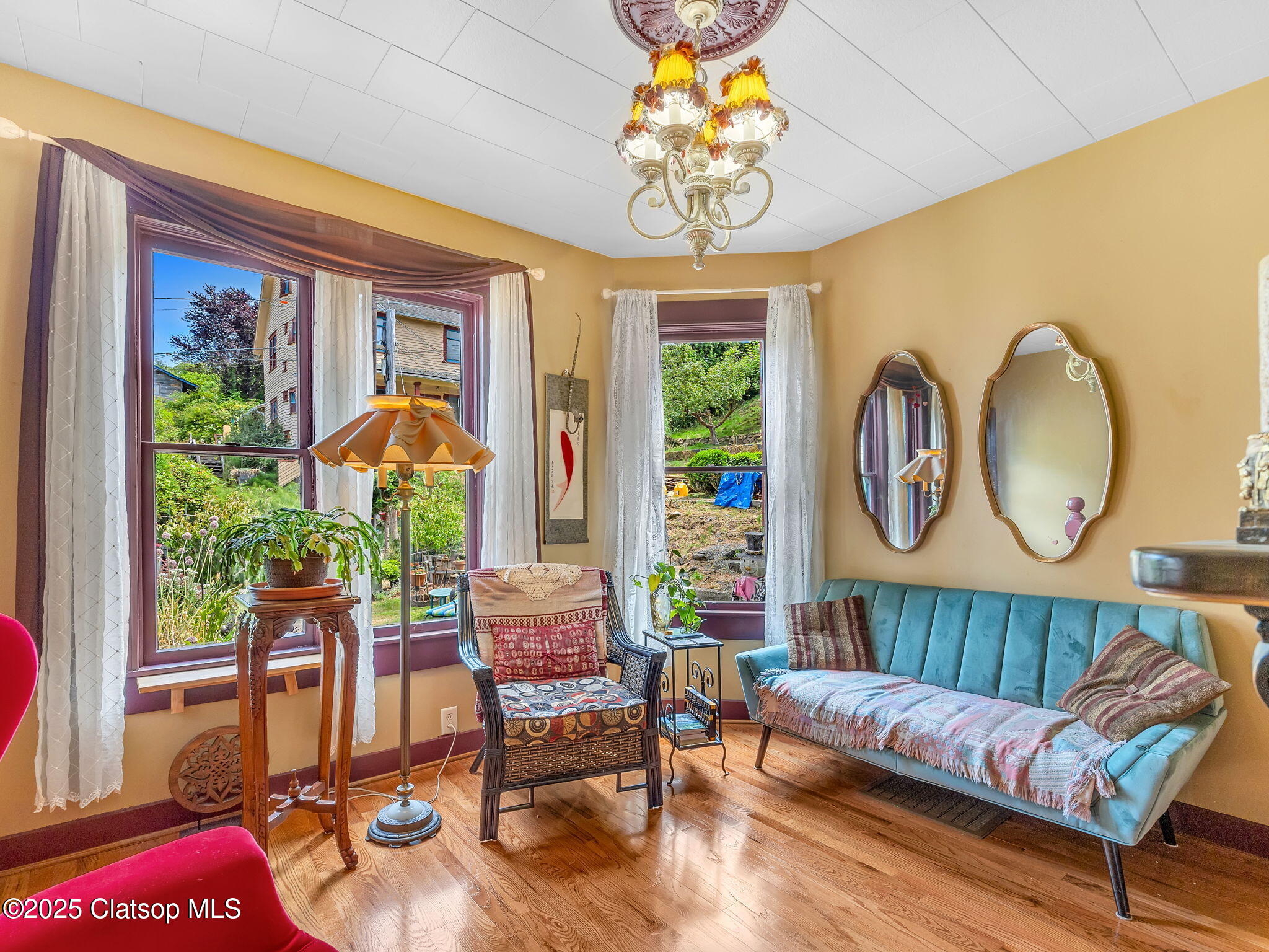 143 Washington Street Property Photo 8