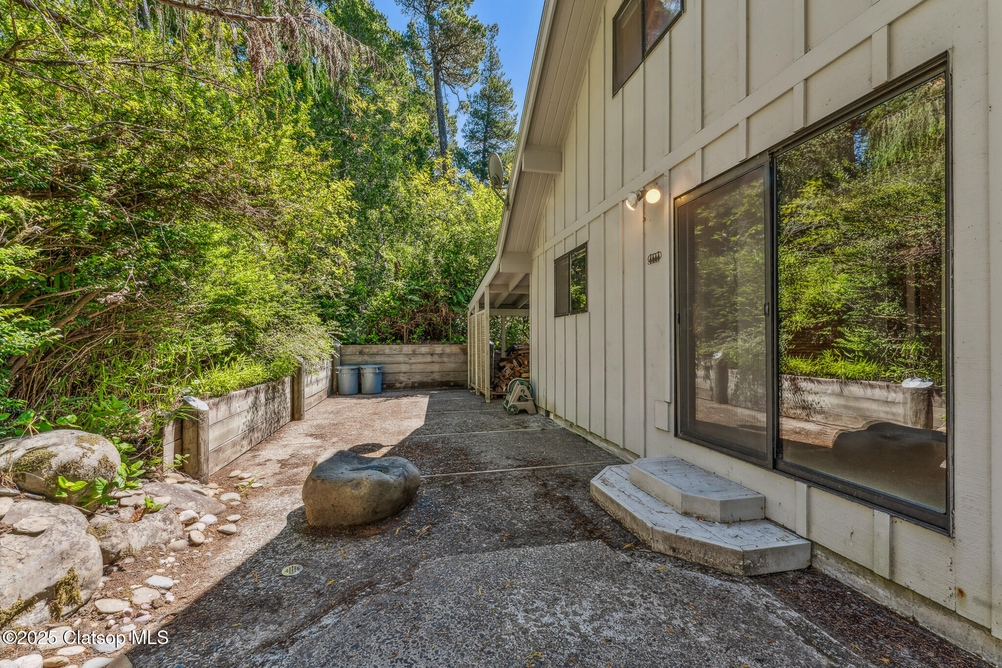 475 North Avenue Property Photo 28